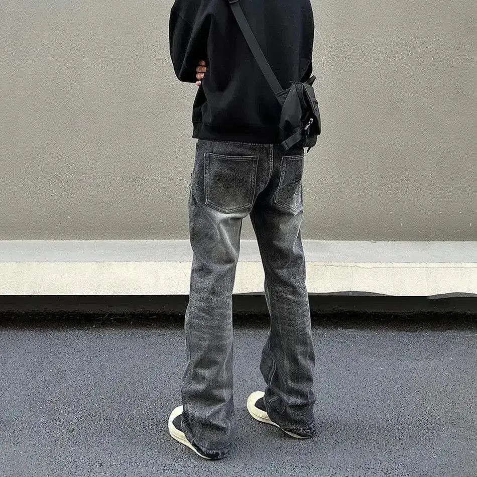 Japanese Brand Ripped Jeans Men Black Streetwear Y2k Denim Pants Size US 34 / EU 50 - 5 Thumbnail
