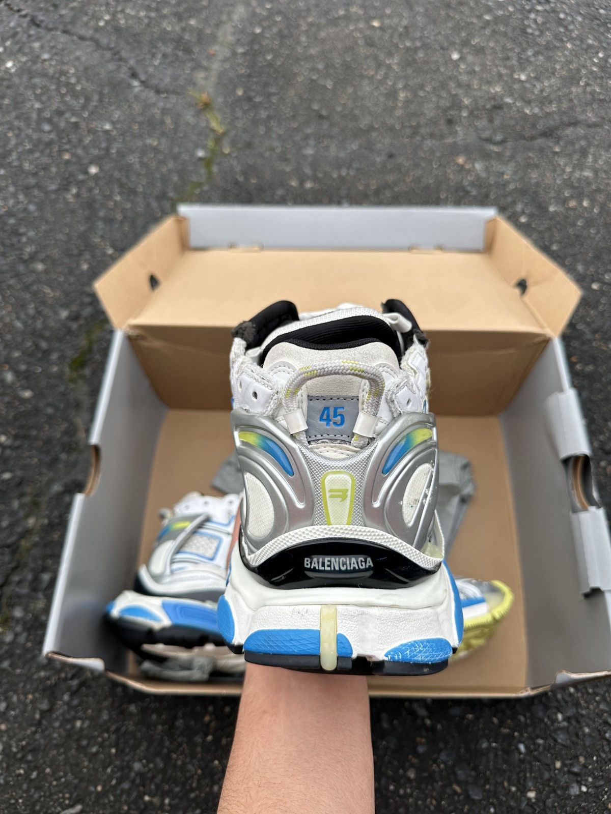 Balenciaga Balenciaga Runner Grey/Blue Size US 12 / EU 45 - 13 Thumbnail