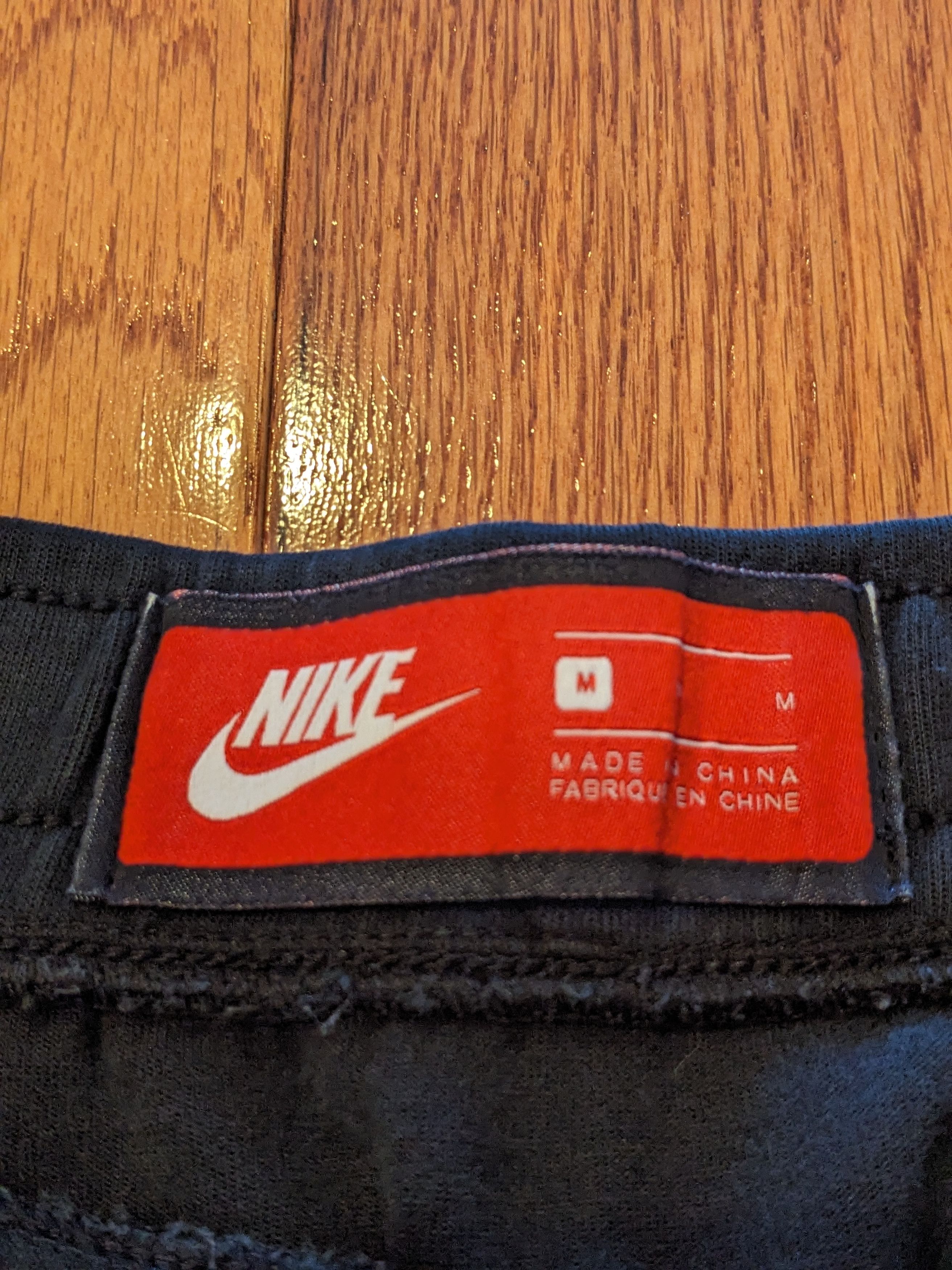 Nike × Vintage Vintage Nike Tech Fleece Black Medium Sweat Shorts Size US 30 / EU 46 - 3 Thumbnail
