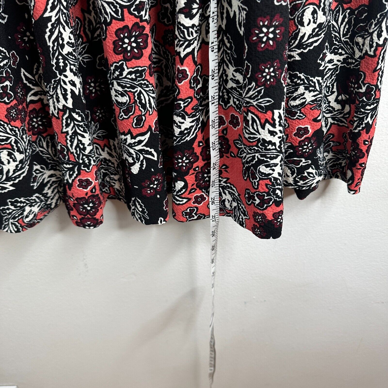 H&M NWT H&M Flare Floral Print Pleated Midi-Skirt Pockets 2 Size 26" / US 2 / IT 38 - 11 Thumbnail