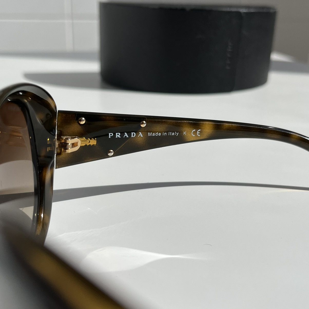 Prada Prada Oval Leopard Sunglasses with Prada triangles SPR 27L Size ONE SIZE - 3 Thumbnail