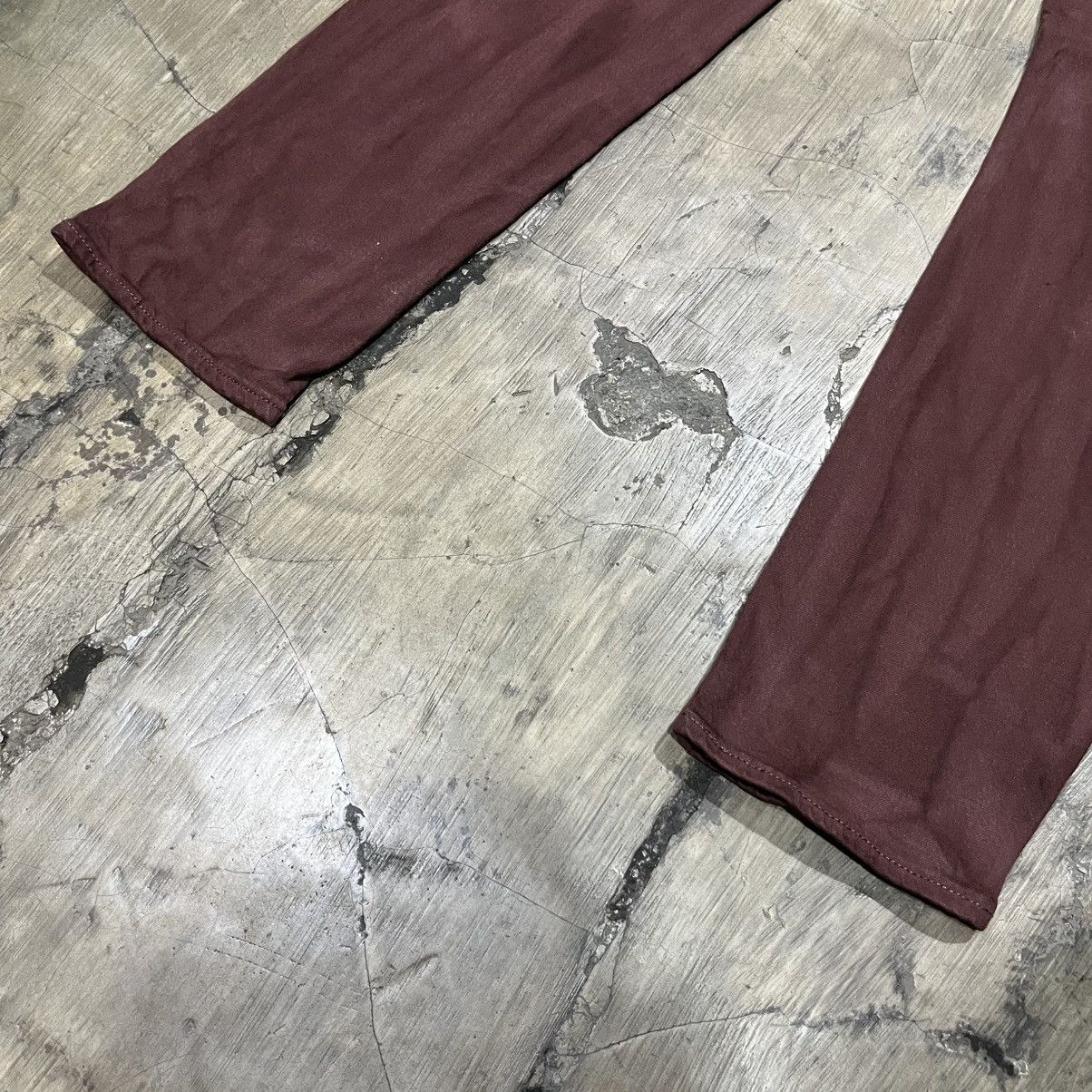 Tornado Mart Levi’s 502 Big E Regular Taper | Burgundy Size US 30 / EU 46 - 12 Thumbnail