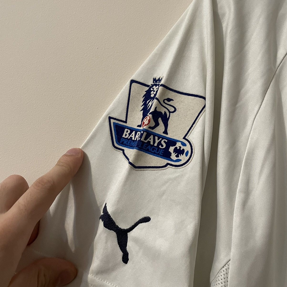 Puma × Vintage Jersey Tottenham Size US L / EU 52-54 / 3 - 4 Thumbnail