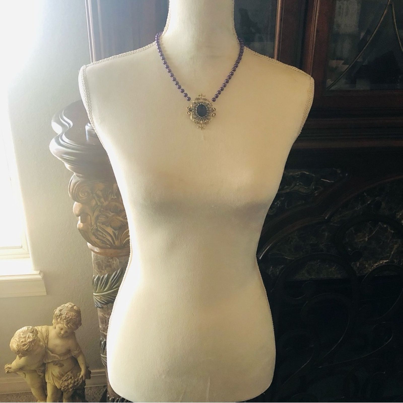 Handmade Handcrafted repurpose filigree crest stone Pearl necklace Size ONE SIZE - 7 Thumbnail