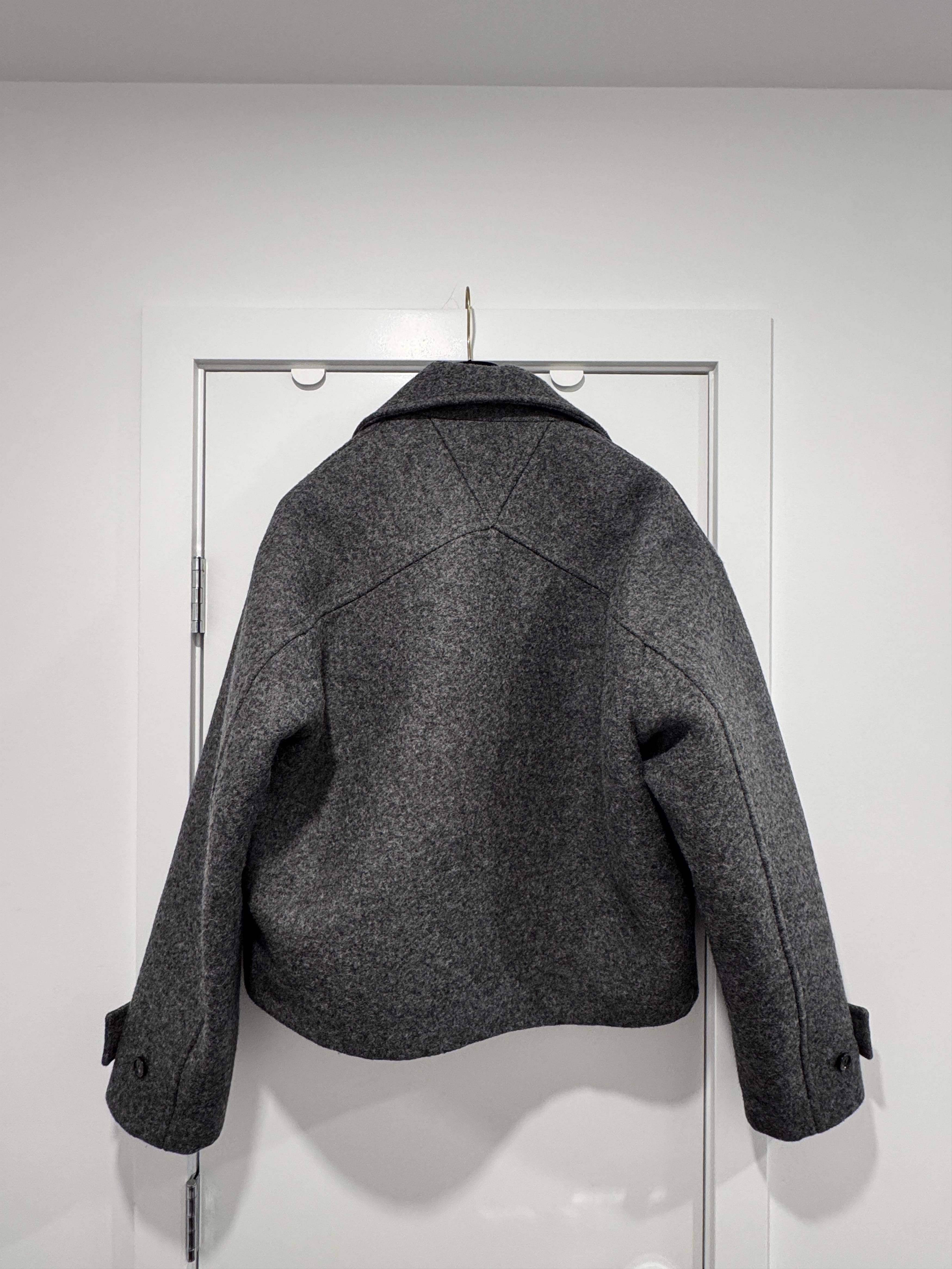 Bottega Veneta Bottega Veneta Grey Wool Cropped Coat Size US M / EU 48-50 / 2 - 2 Thumbnail