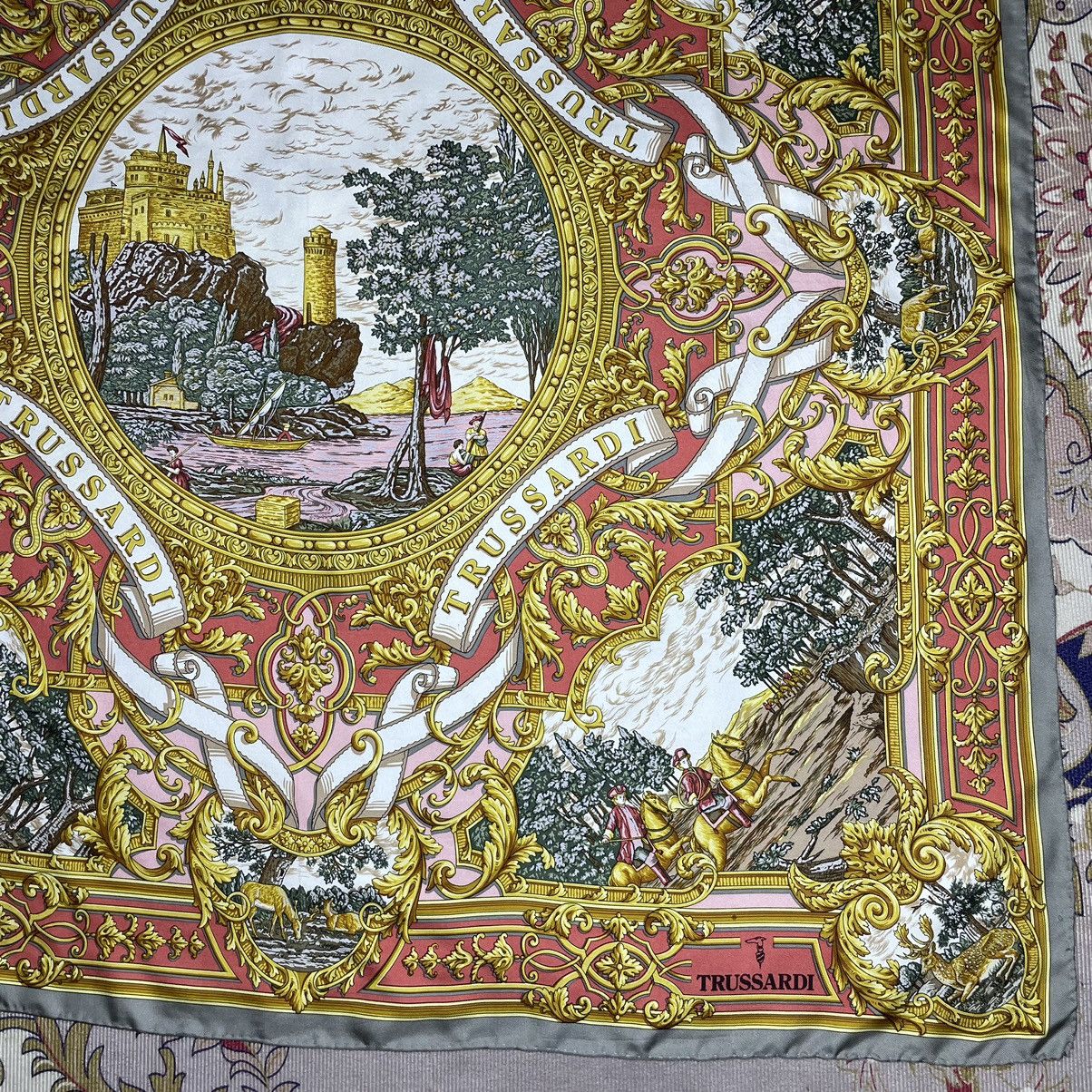 Trussardi Vintage TRUSSARDI King Castle Design Silk Scarf Size ONE SIZE - 2 Thumbnail