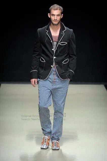 Vivienne Westwood Vivienne Westwood 2009SS Runway Coat. Size US S / EU 44-46 / 1 - 2 Thumbnail