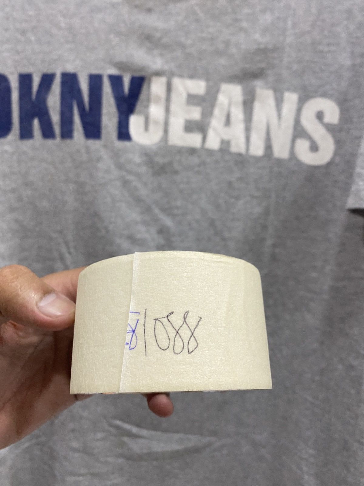 DKNY DKNY TSHIRT Size US XL / EU 56 / 4 - 15 Thumbnail
