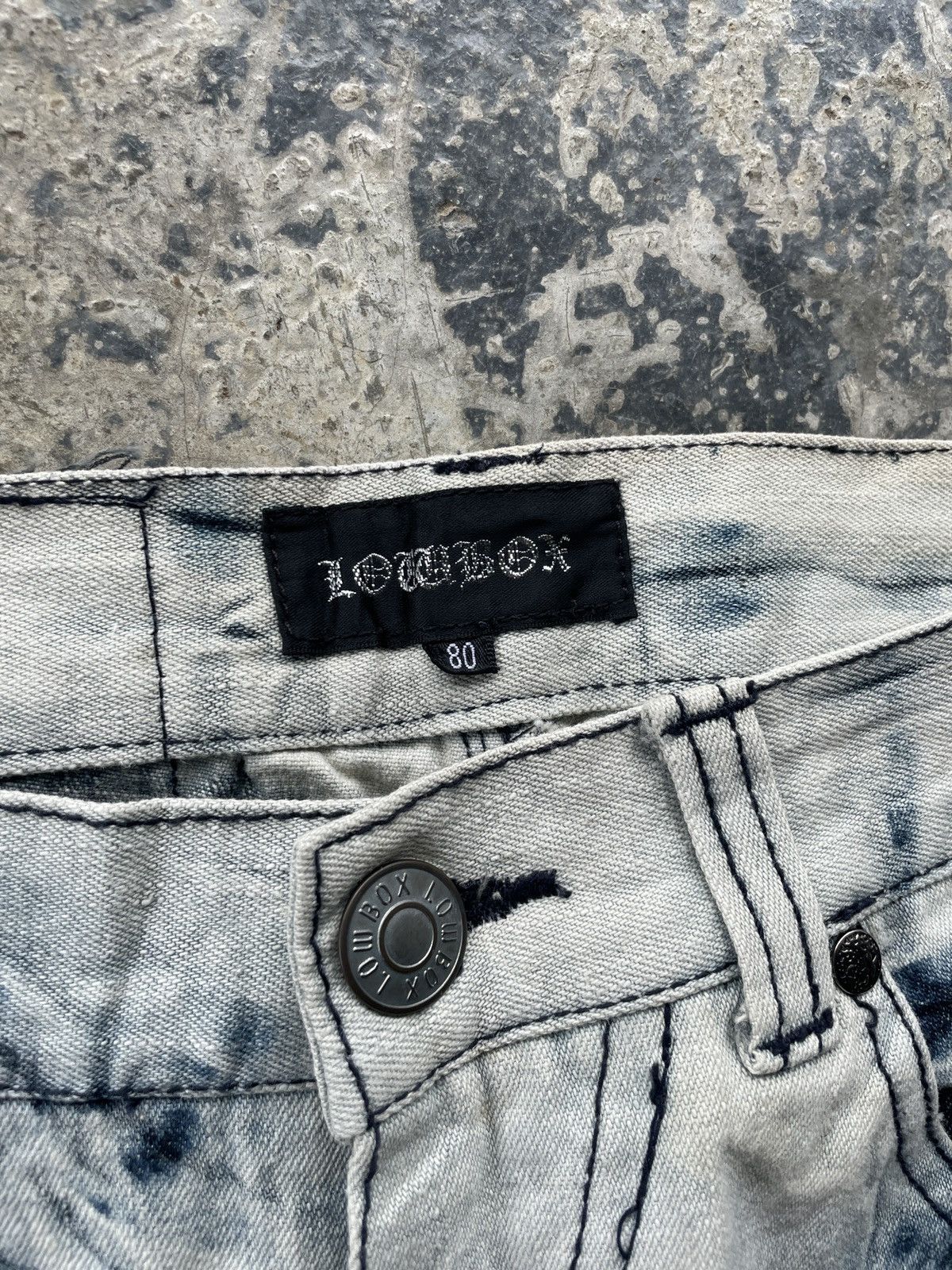 Japanese Brand 💥RARE💥2000s JAPANESE BRAND LOWBOX WHISKER BLEACH WASH JEANS Size US 32 / EU 48 - 3 Thumbnail