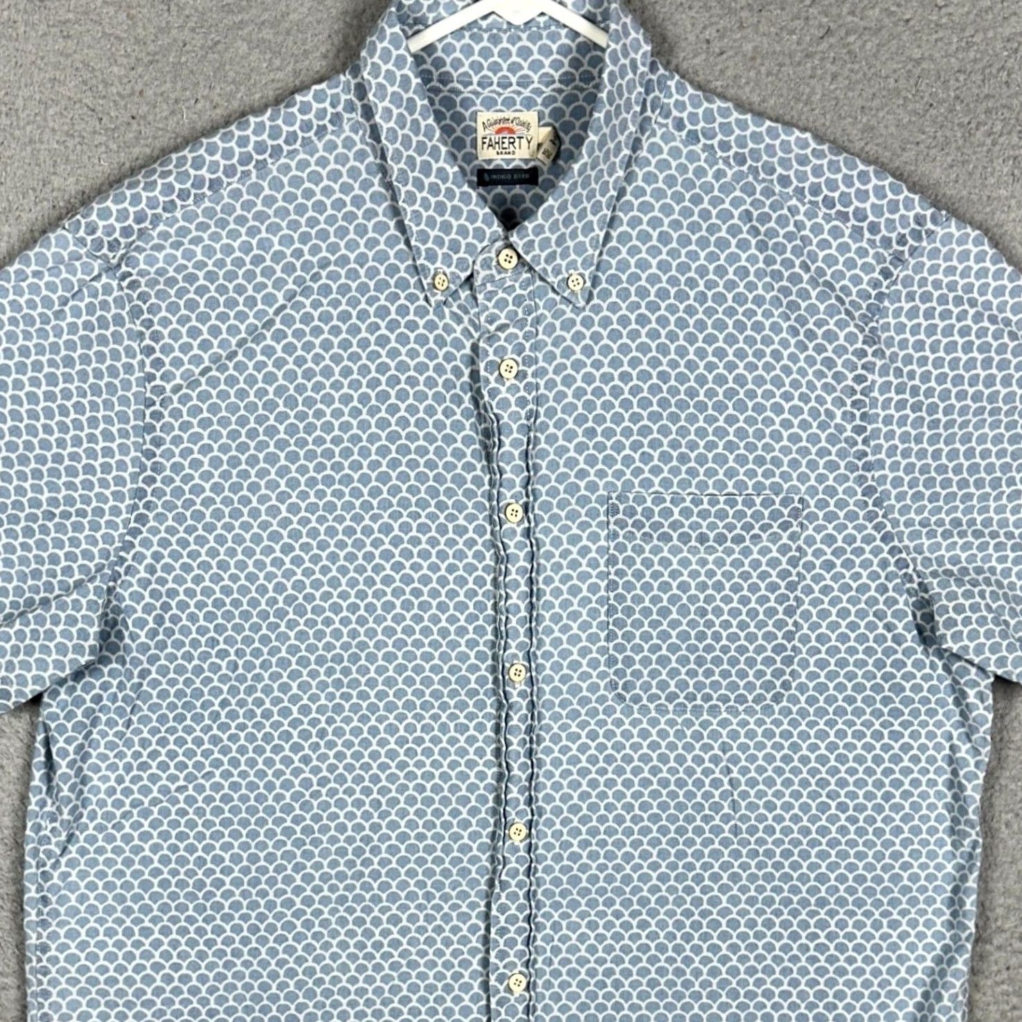 Faherty Faherty Shirt Mens XL Blue Button-Down Short Sleeve Geometric Pocket Stretch EUC Size US XL / EU 56 / 4 - 2 Thumbnail