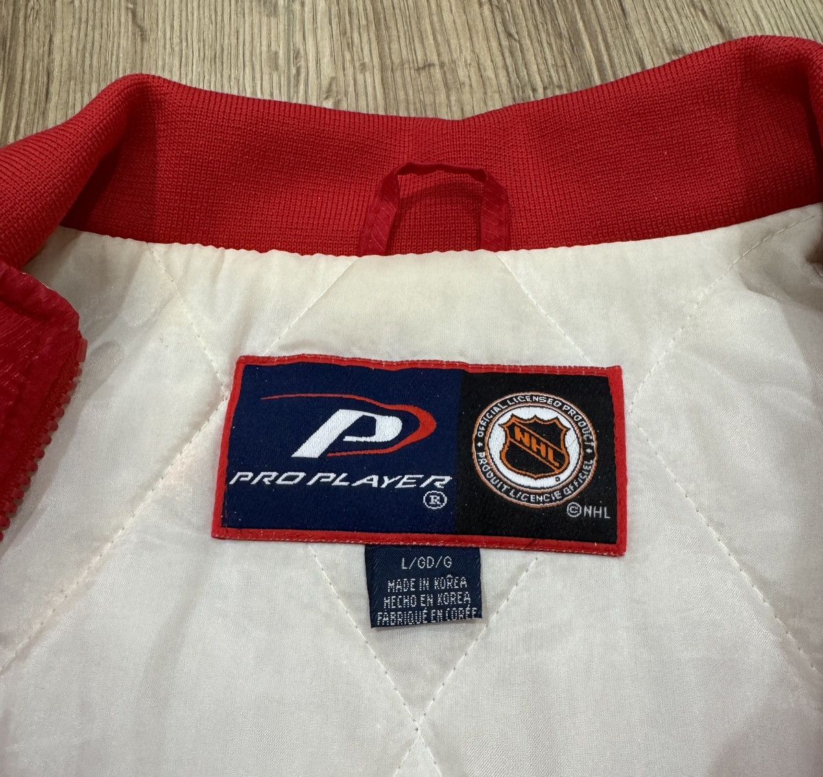 Vintage Vintage Detroit Red Wings NHL Pro Player Embroidered Jacket Size US L / EU 52-54 / 3 - 10 Thumbnail