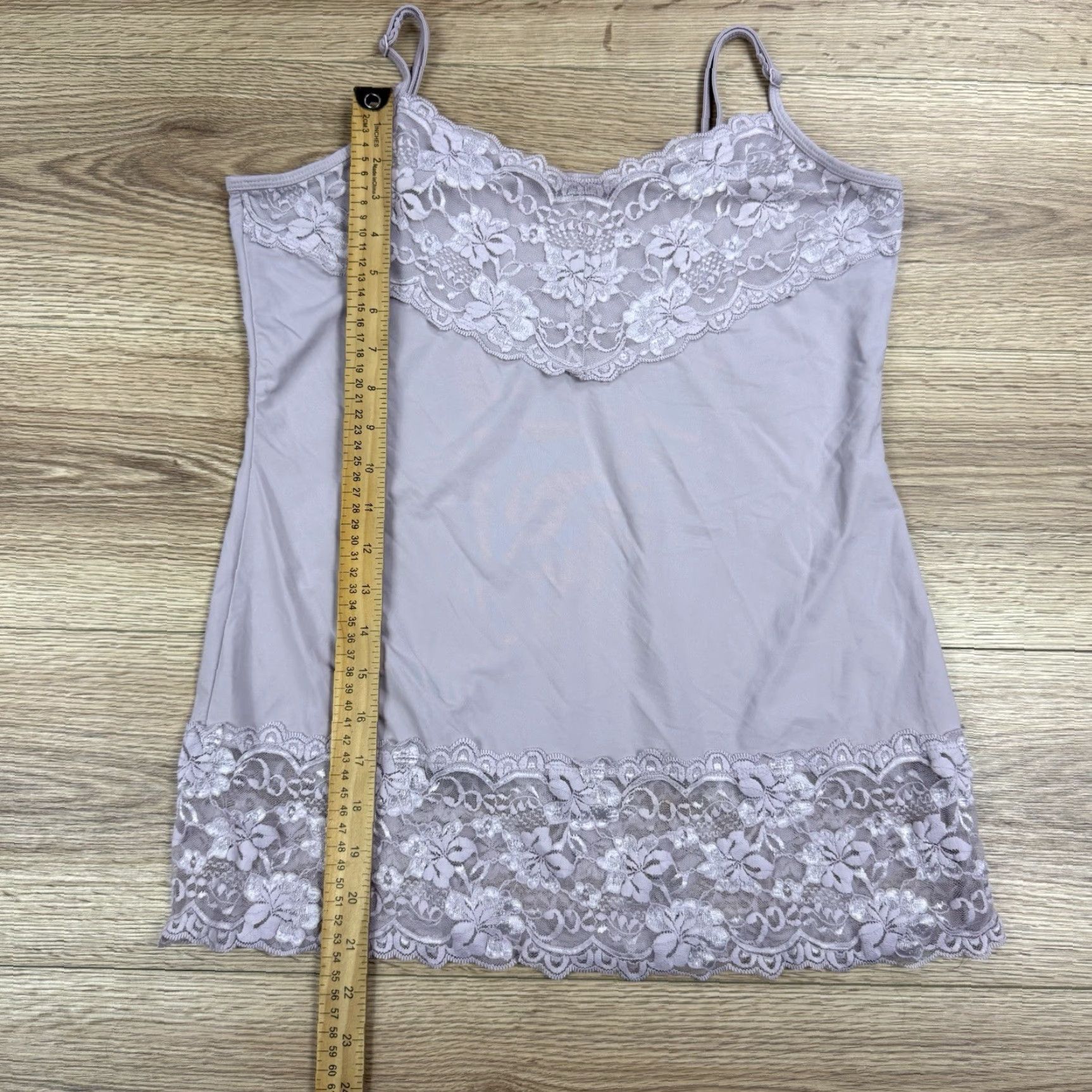 Vintage VINTAGE Studio Y cami Camisole Tank Lace Trim Lavender Purple Stretch Large L Women's Tank Camisole Lace Size ONE SIZE - 4 Thumbnail