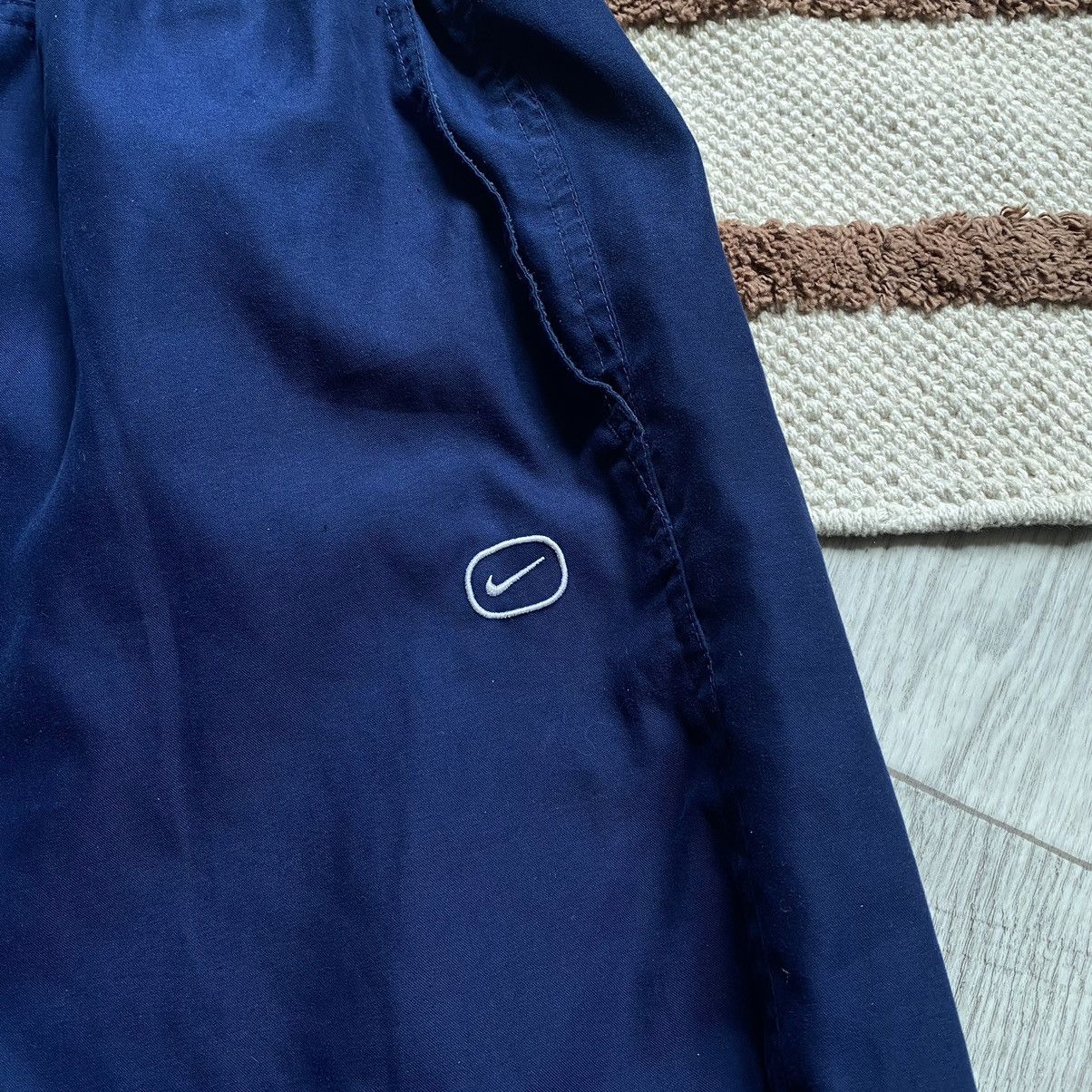 Nike NIKE Y2K BAGGY SPRTSDLX DRILL NYLON TRACK PANTS Size US 36 / EU 52 - 5 Thumbnail