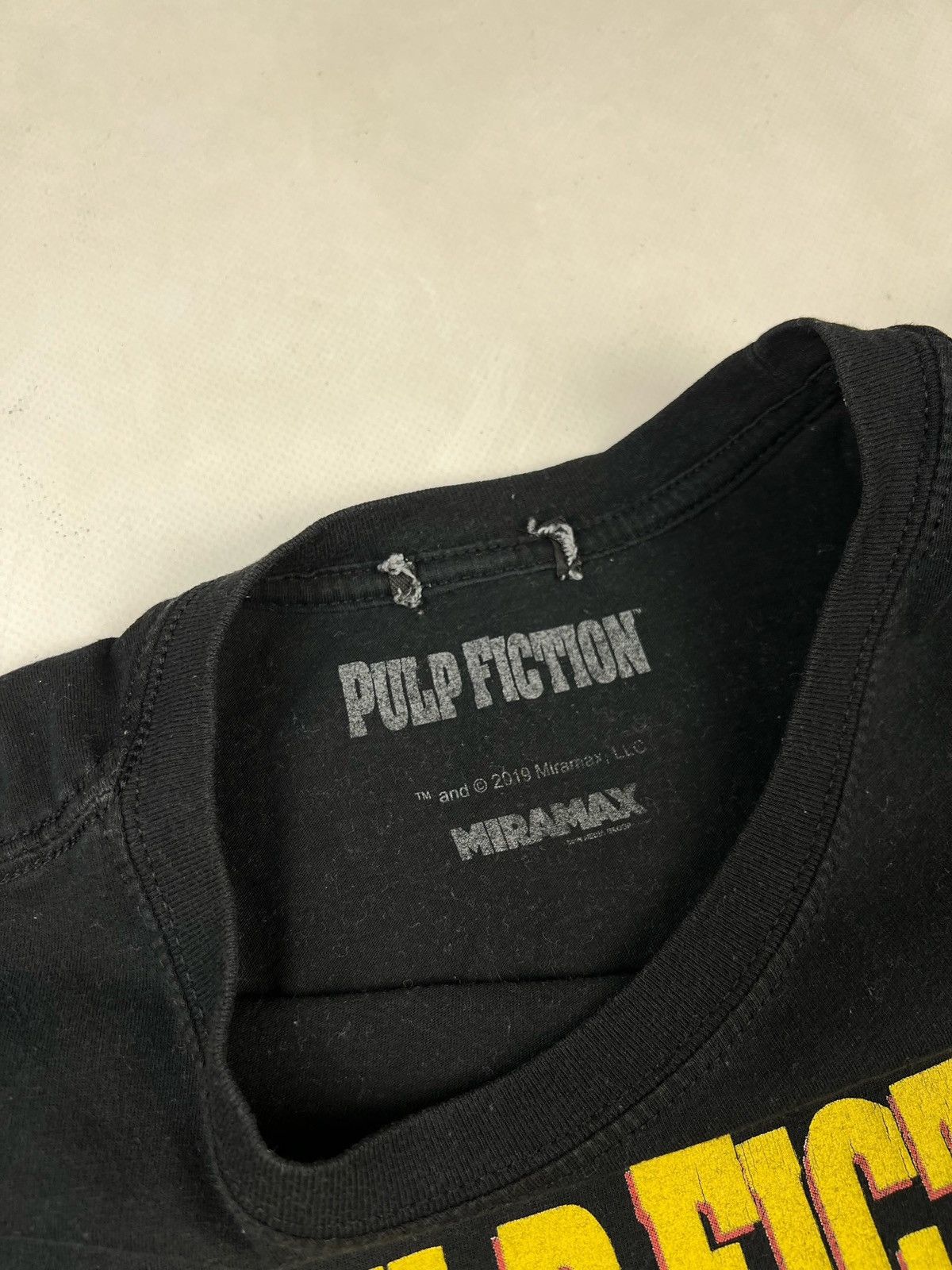 Vintage Vintage Pulp Fiction tshirt movie Size US XL / EU 56 / 4 - 3 Thumbnail