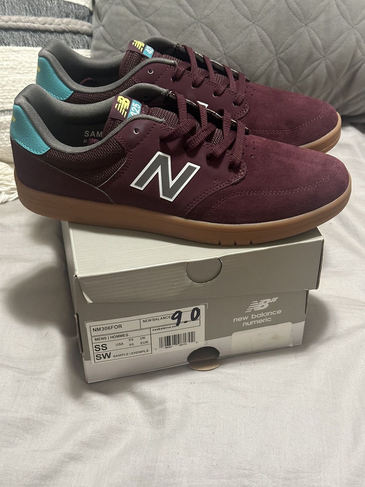 New Balance New Balance men’s size 9 Size US 9 / EU 42 - 1 Thumbnail