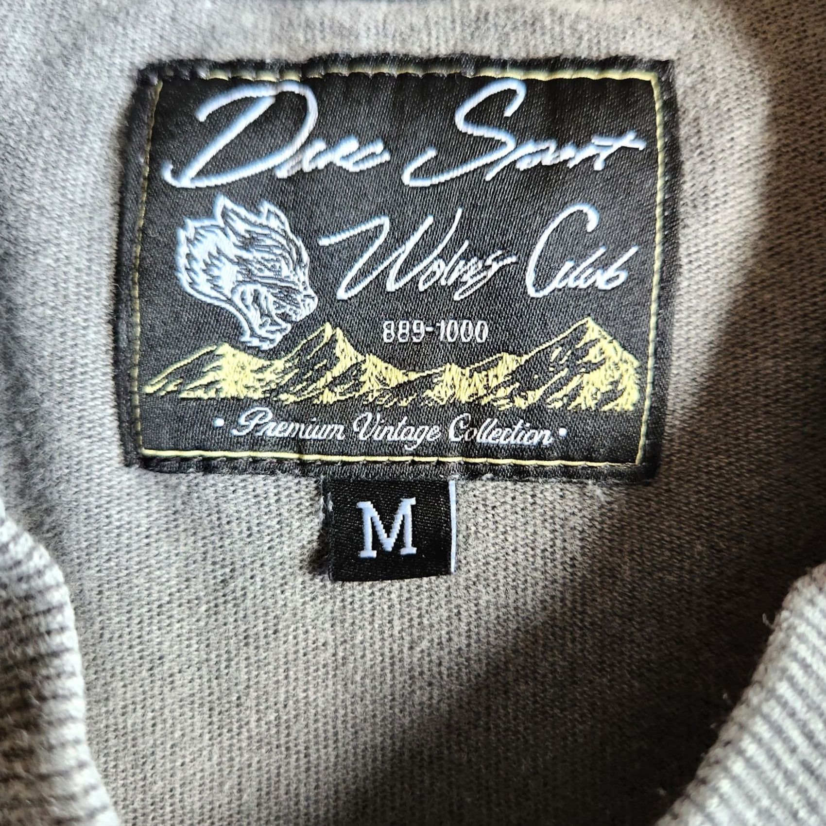Darc Sport Darc Sport Wolves Club Rather Die Standing Grey Med Gymwear Graphic T-Shirt Tee Size US M / EU 48-50 / 2 - 3 Thumbnail