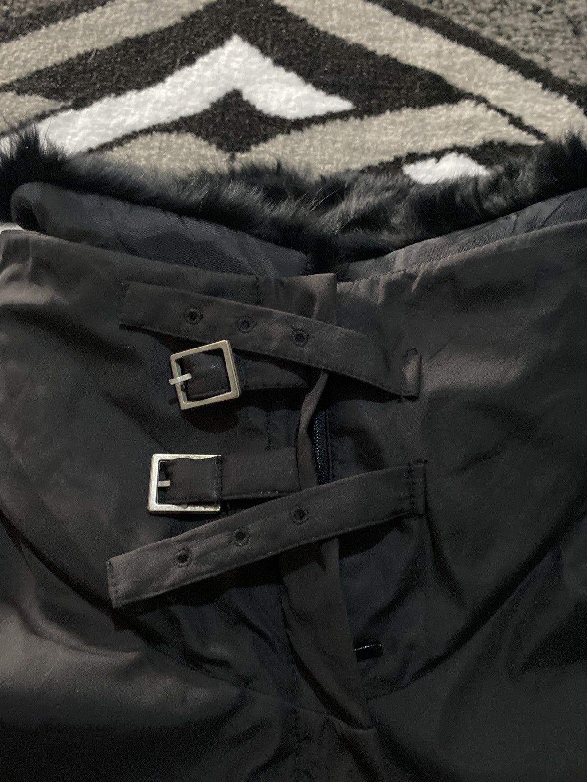 If Six Was Nine Joola Black Fur Bondage Jacket Size US M / EU 48-50 / 2 - 4 Thumbnail