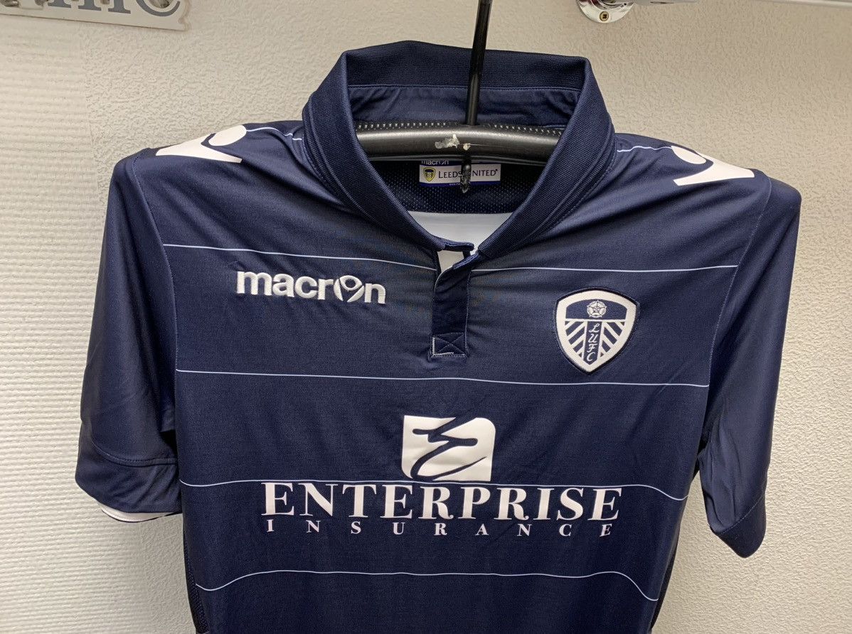 Other Leeds United macron soccer jersey L-Xl enterprise Size US L / EU 52-54 / 3 - 2 Thumbnail