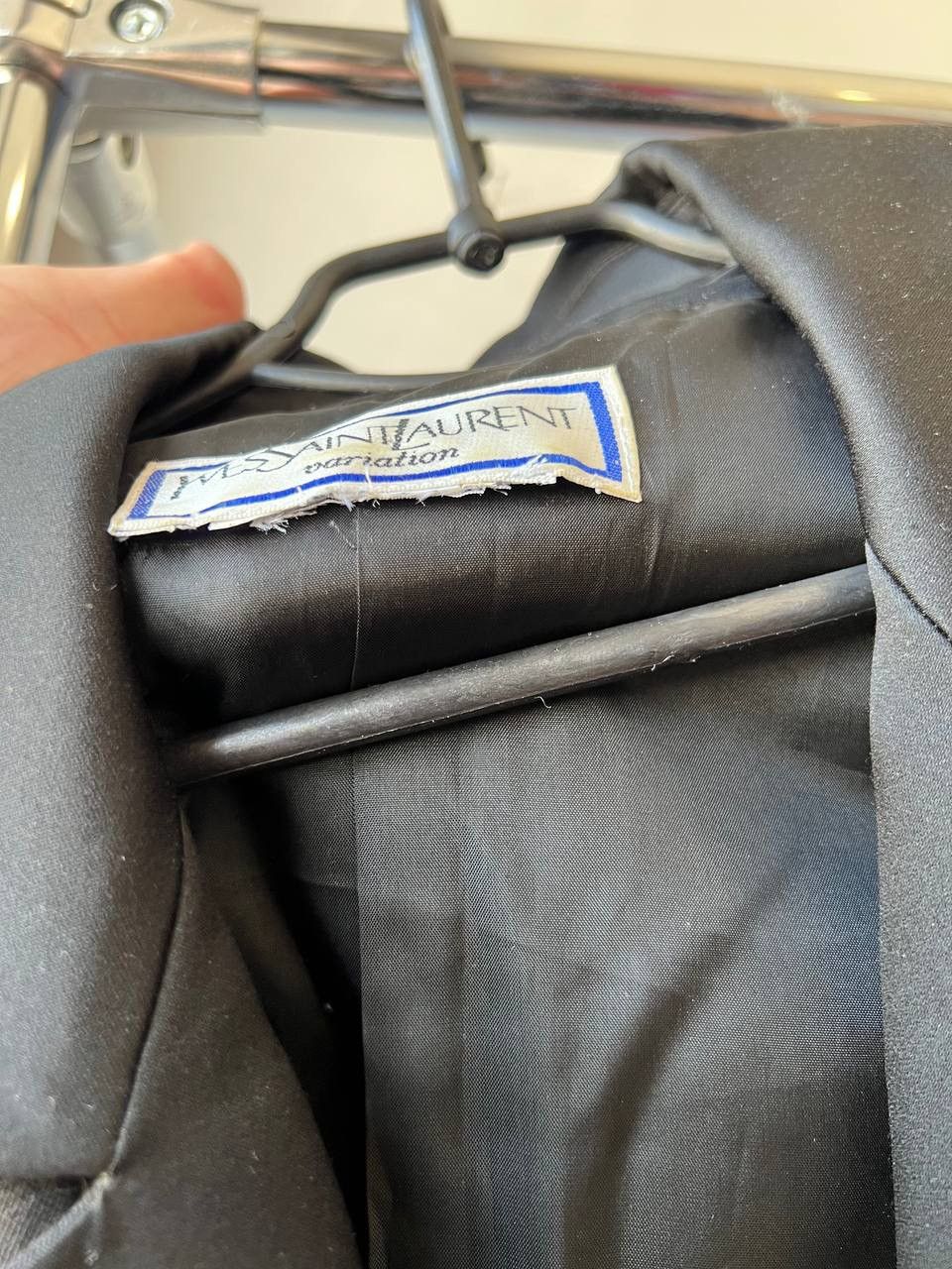 Yves Saint Laurent YVES SAINT LAURENT VARIATION BLACK WOOL RARE TUXEDO BLAZER M Size M / US 6-8 / IT 42-44 - 6 Thumbnail