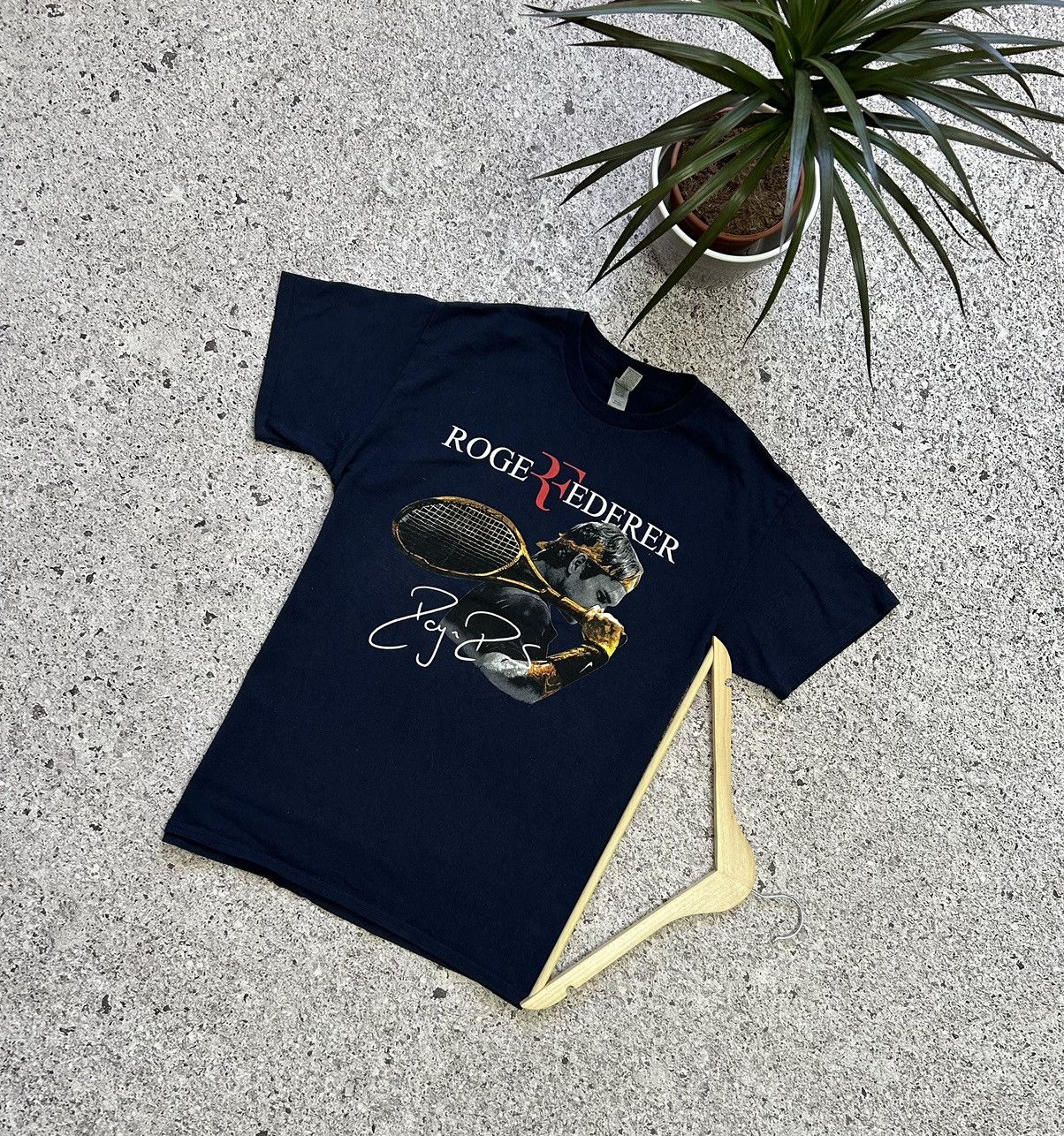 Vintage Vintage Roger Federer Tennis Retro Graphic T-Shirt Y2K Hype Size US M / EU 48-50 / 2 - 1 Thumbnail