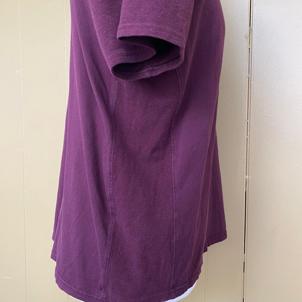 Gap Gap men XL V-neck short sleeve casual shirt burgundy Size US XL / EU 56 / 4 - 5 Thumbnail
