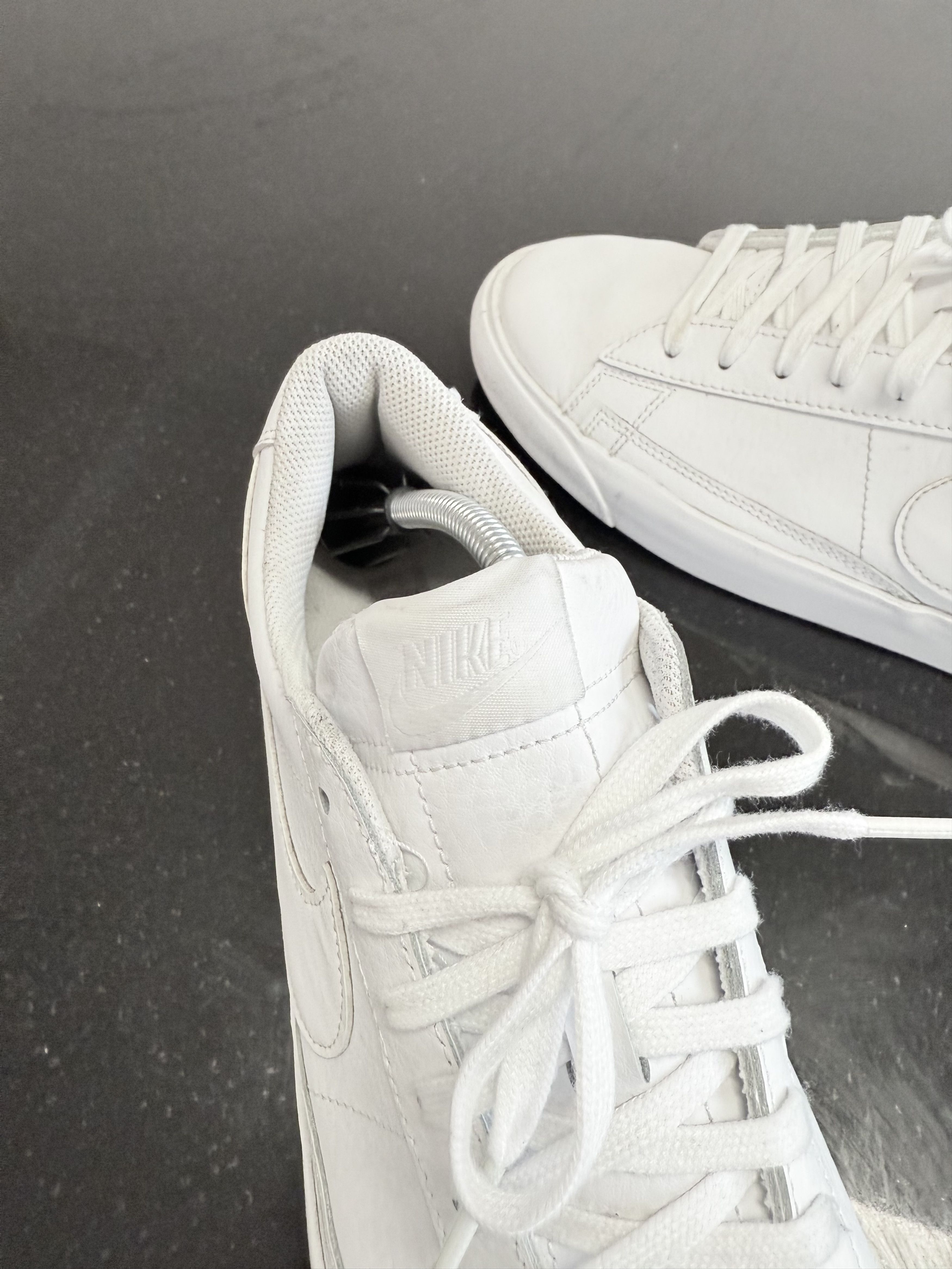 Nike Blazer Low LE 'Triple White' Size US 11.5 / EU 44-45 - 12 Thumbnail