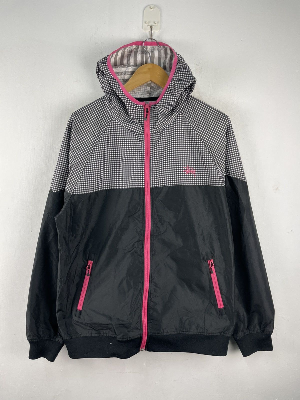Stussy Stussy club jacket coated cotton brown sz large | Grailed