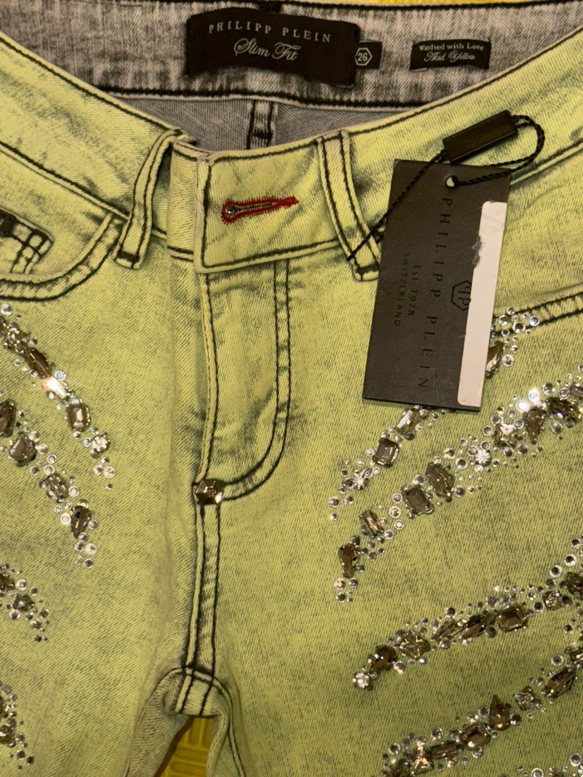 Philipp Plein Philipp Plein light-wash jeans -rhinestones– new with tags Size 26" / US 2 / IT 38 - 9 Thumbnail