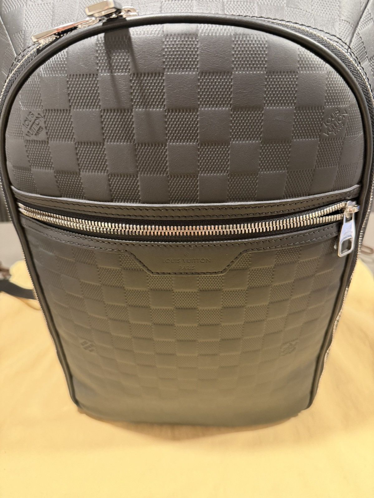 Louis Vuitton LOUIS VUITTON Michael NV2 Damier Infini Leather Backpack Size ONE SIZE - 20 Thumbnail