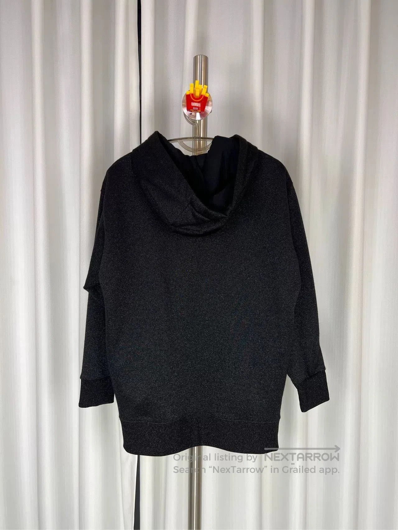 Fendi Fendi Women's Black Logo Hoodie XXS. Size US XXS / EU 40 - 3 Thumbnail