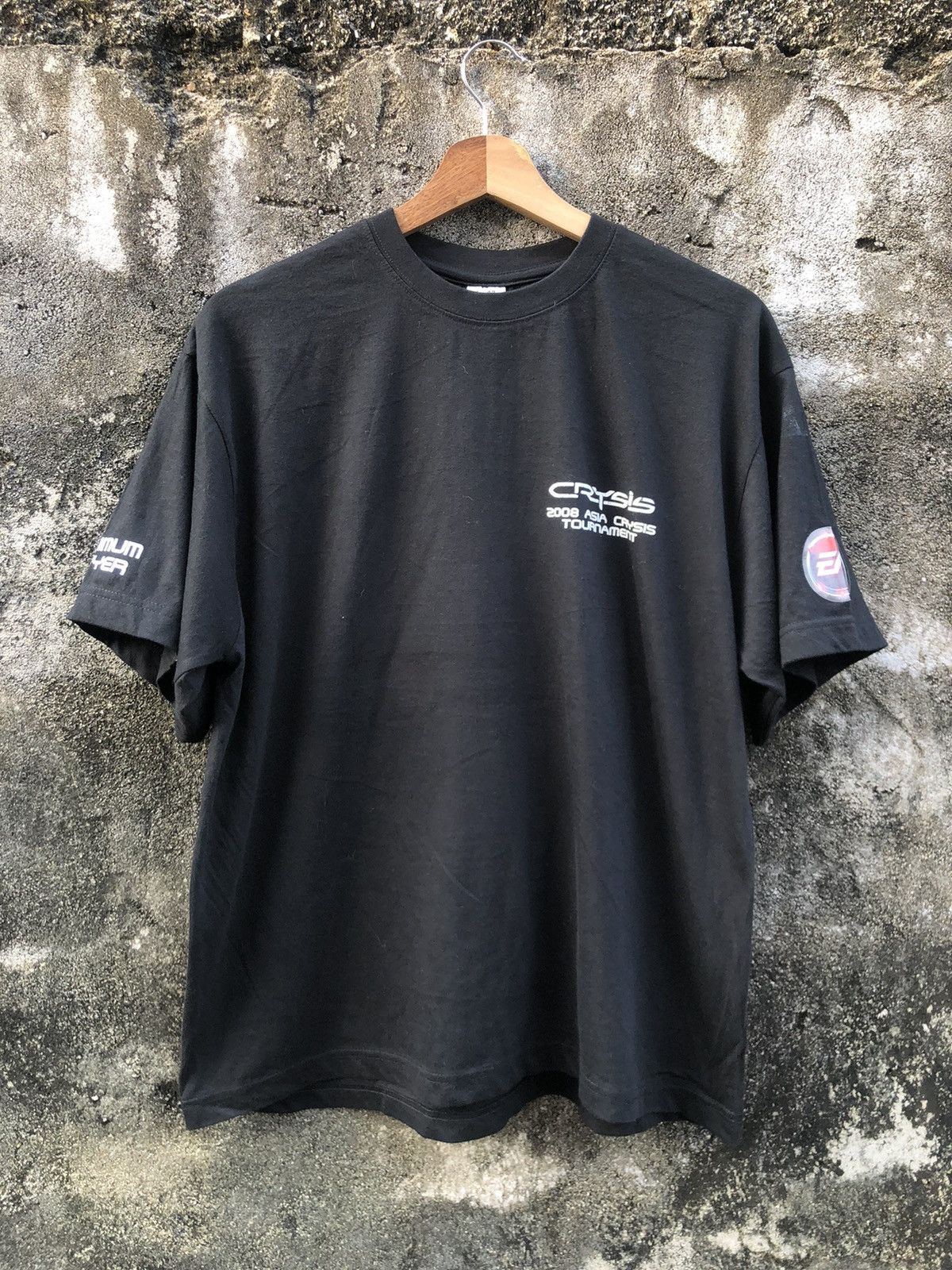 Playstation × The Game × Vintage 2008 Vintage Crysis EA Asia Tournement Tee Xbox Playstation Size US L / EU 52-54 / 3 - 2 Thumbnail