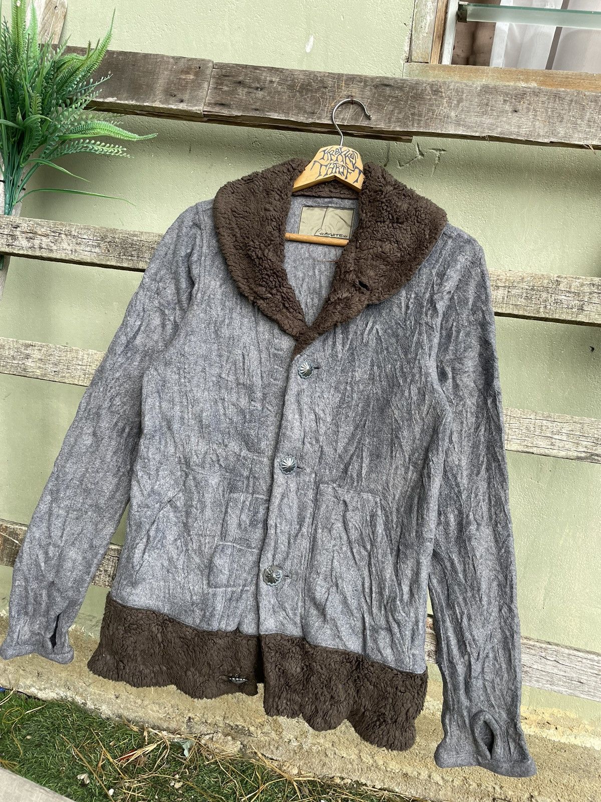 Japanese Brand Vintage Ayuite By Issey Miyake Sherpa sweter Japan 🇯🇵 Size S / US 4 / IT 40 - 1 Thumbnail