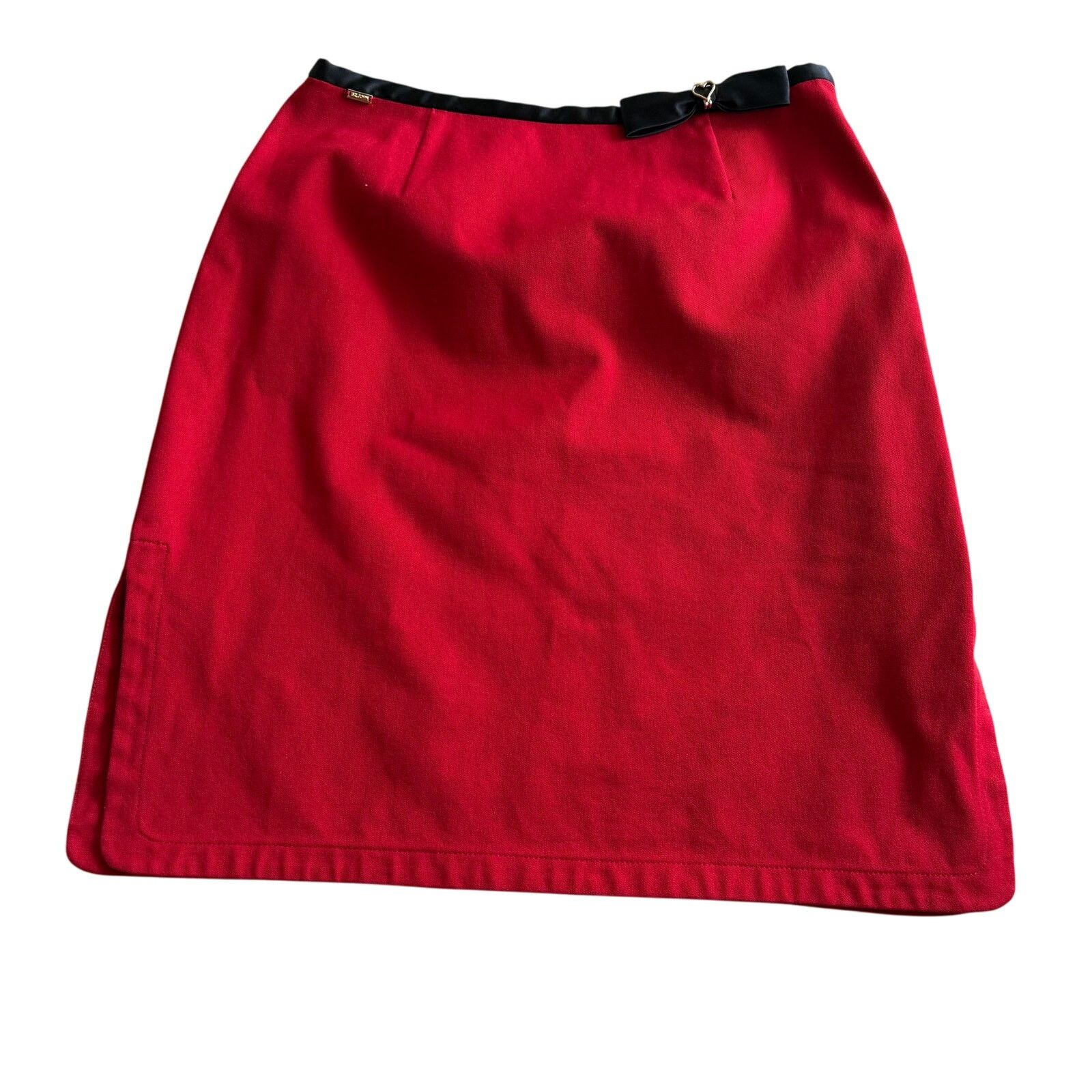 St. John Sport Red Skirt Black Bow Gold Heart Waistband 12
