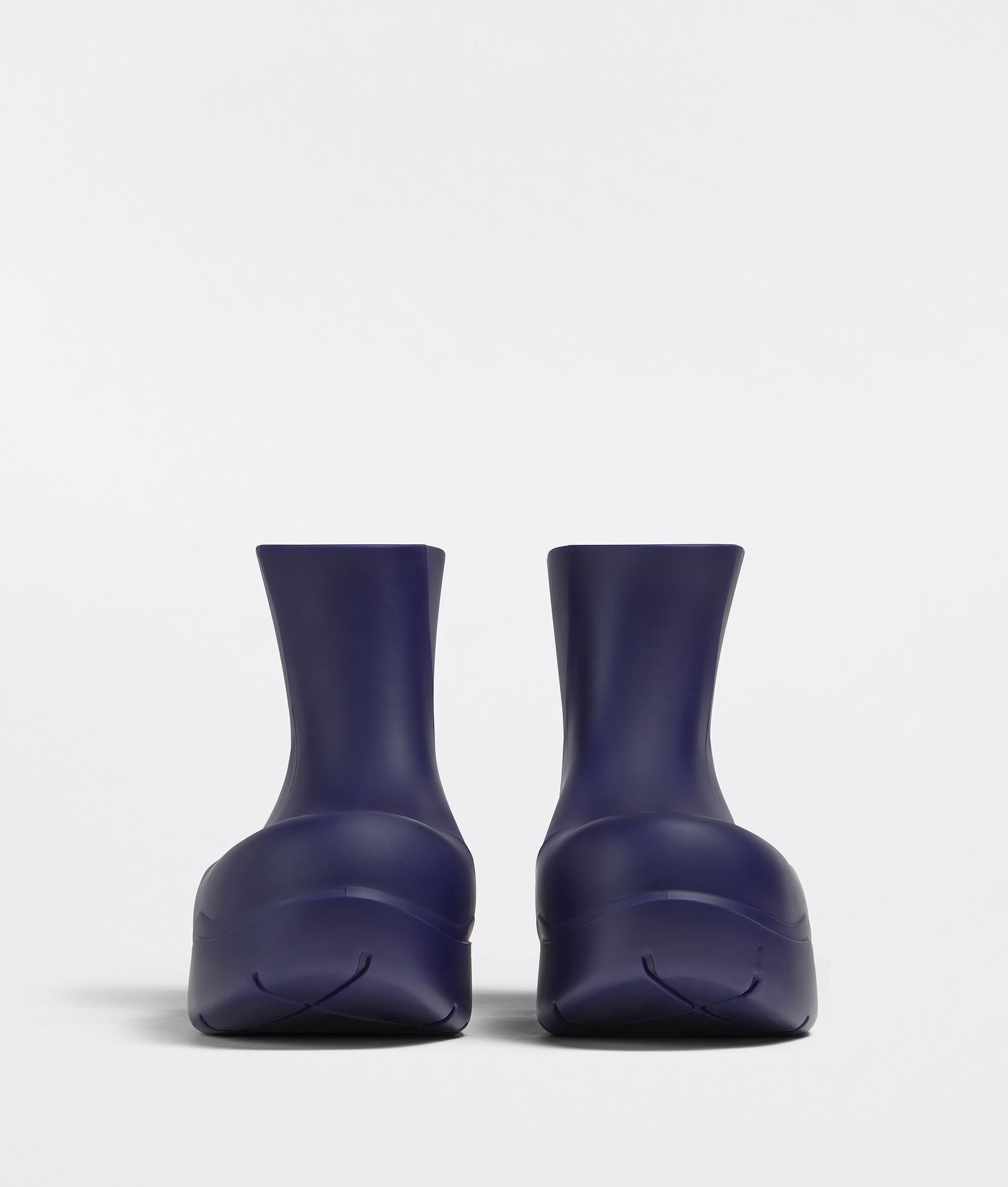 Bottega Veneta o1bcso1str0425 Puddle Ankle Boots in Unicorn Size US 6 / IT 36 - 2 Thumbnail