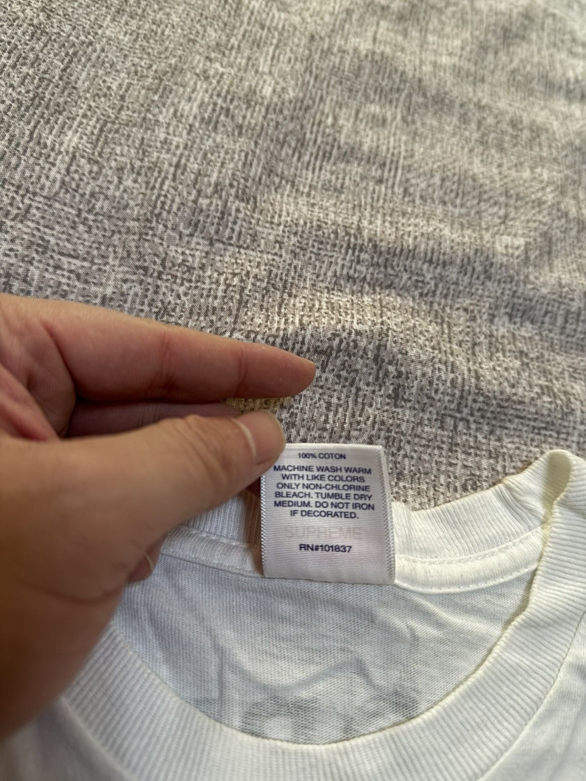 Supreme Supreme ss21 spiral tee Size US M / EU 48-50 / 2 - 5 Thumbnail