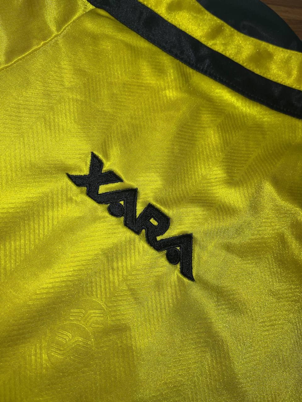Vintage Xara Darlington FC 1999-2000 soccer jersey tee Size US M / EU 48-50 / 2 - 4 Thumbnail