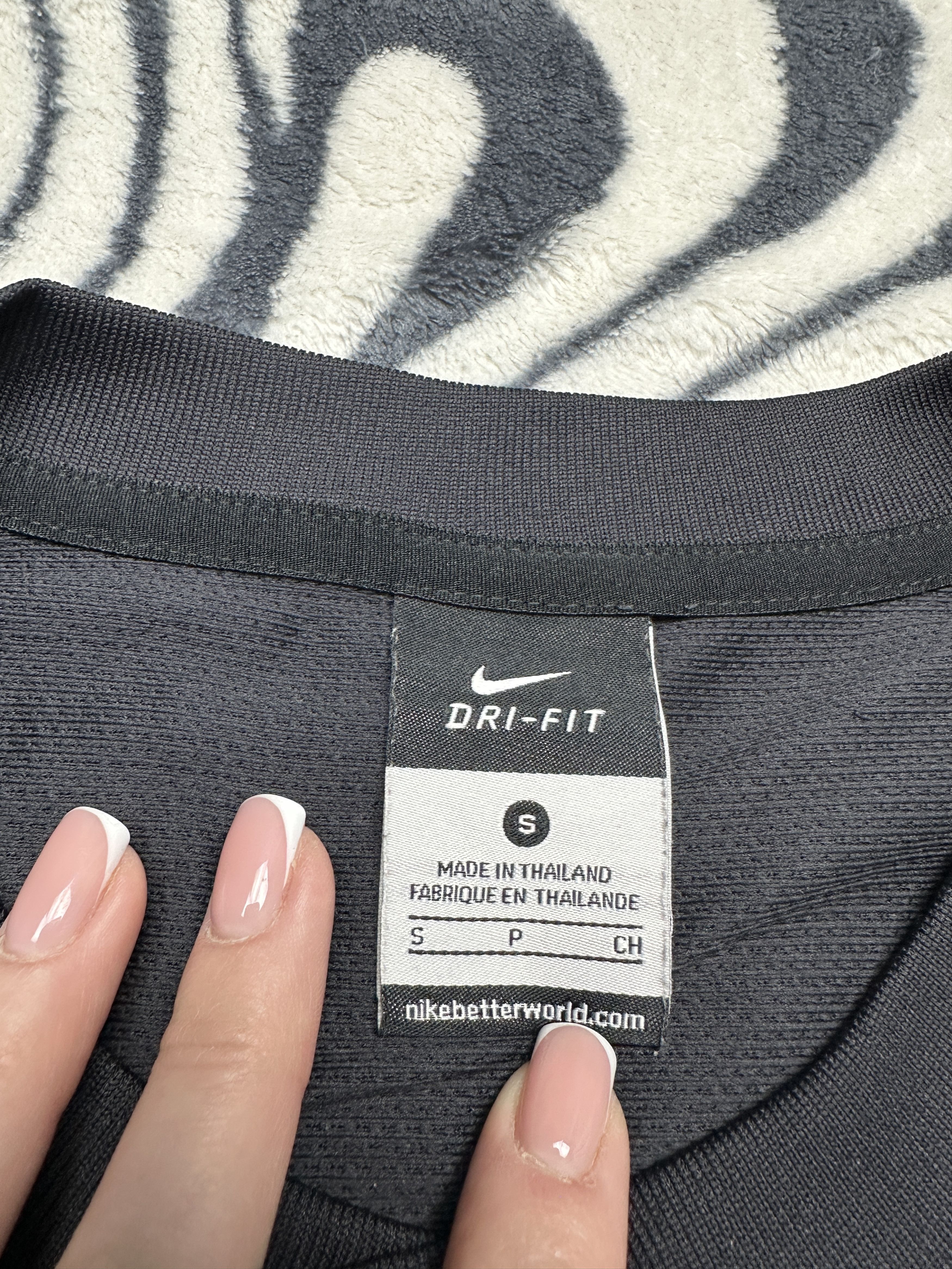 Nike × Vintage Nike Dri Fit Mens Striped Long Sleeve T-Shirt Size US S / EU 44-46 / 1 - 3 Thumbnail