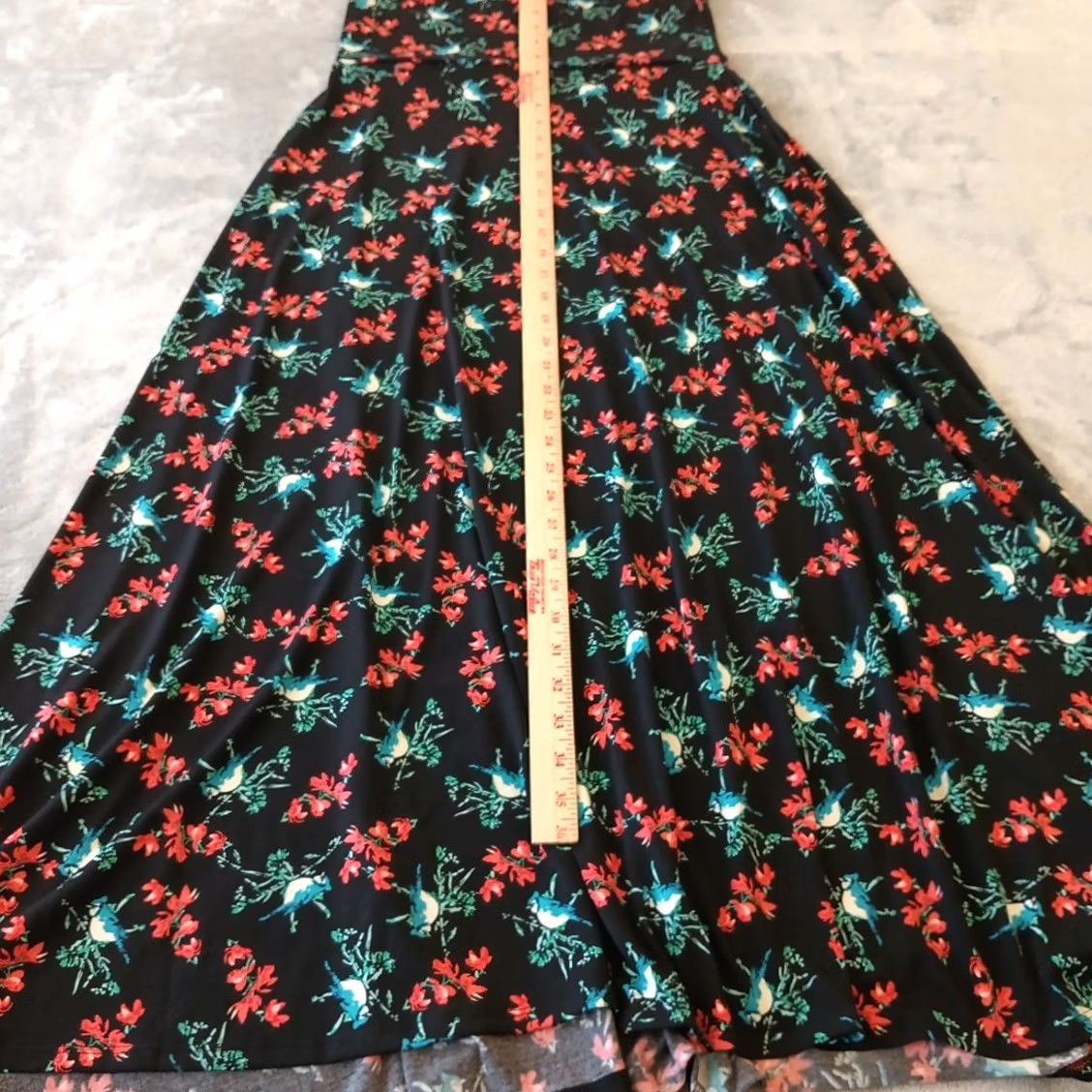 Vintage LuLaRoe Maxi Skirt Small Black Floral Long Pull On Ladies Regular S Black Polyester Spandex Stretch Floral Birds Long Size 28" / US 6 / IT 42 - 4 Thumbnail