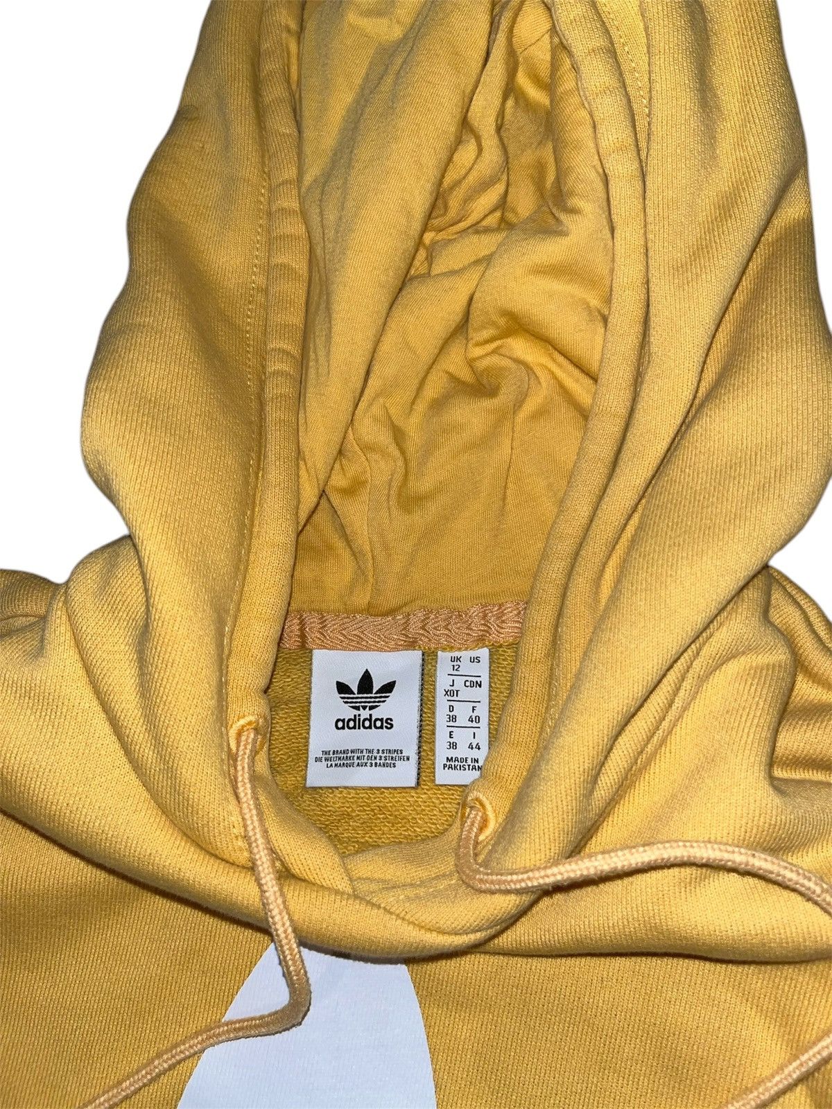 Adidas Adidas Originals Vintage yellow Hoodie y2k style central log Size US M / EU 48-50 / 2 - 7 Thumbnail
