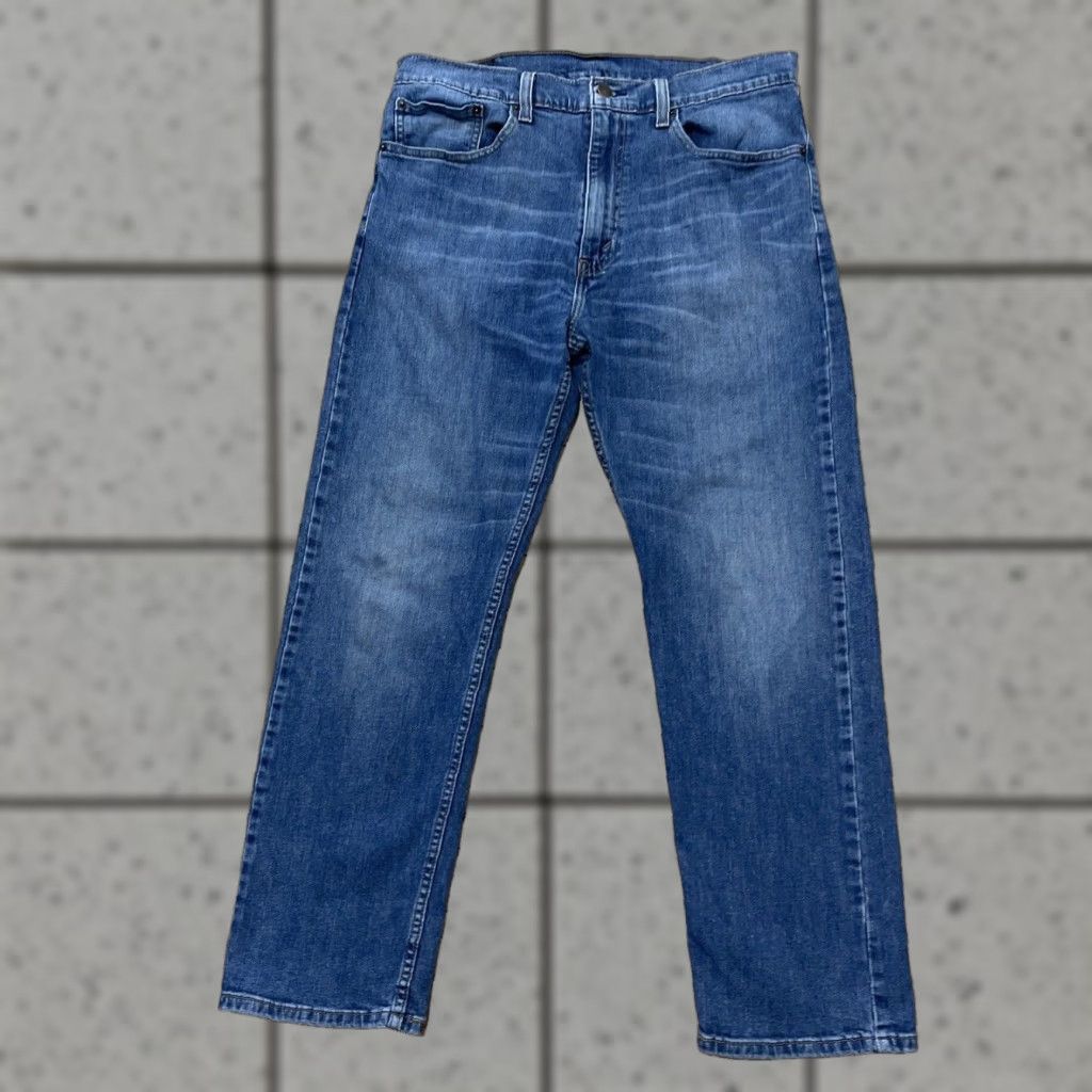 Levi's VINTAGE Levi's 505 Jeans Mens 32x30 Classic Straight Jeans Blue Denim 5-Pocket Mens Size US 36 / EU 52 - 1 Thumbnail