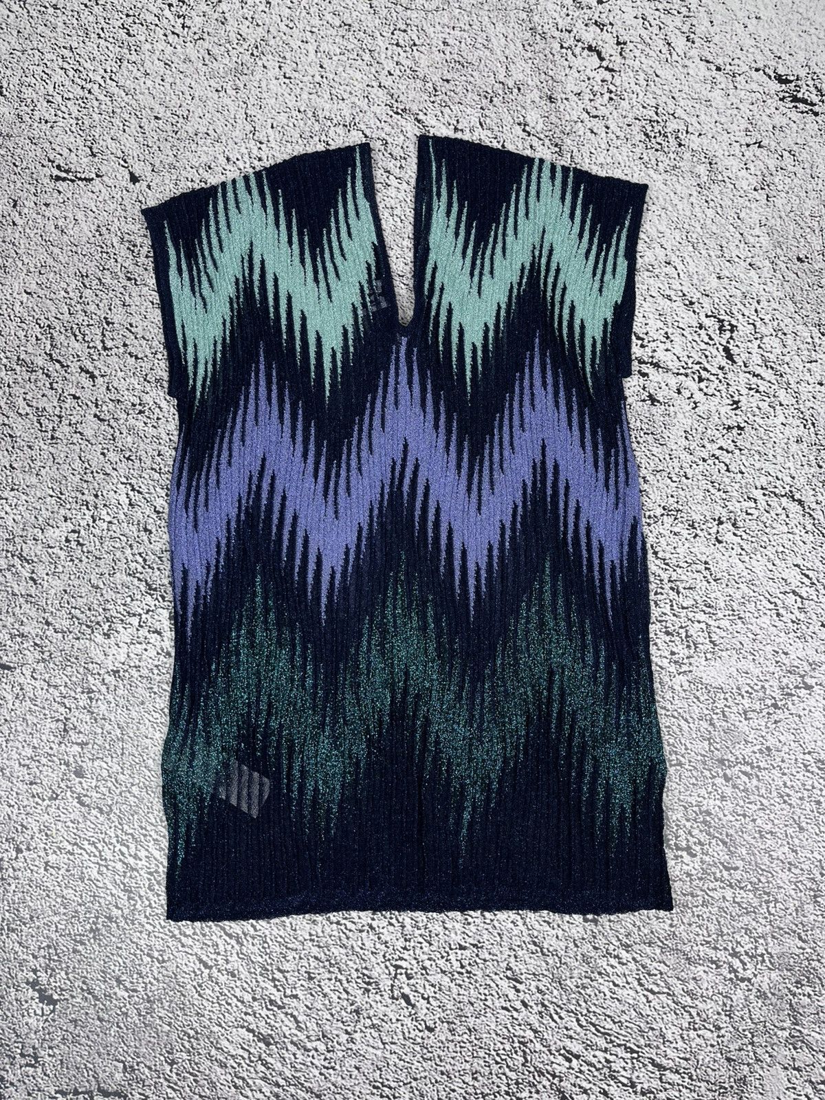 Missoni Missoni SS2019 Zig Zag V Neck Metallic Pleated Top Size 38 Size XS / US 0-2 / IT 36-38 - 5 Thumbnail