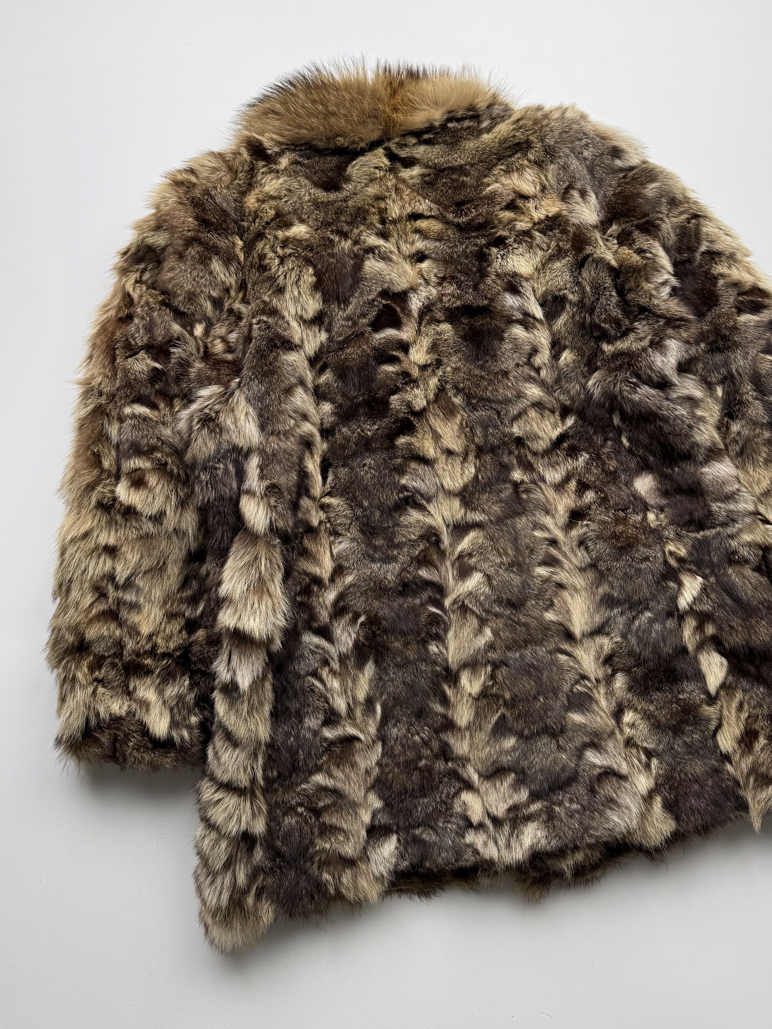Vintage Vintage Real Fur Coat B564 E2 Size L / US 10 / IT 46 - 14 Thumbnail