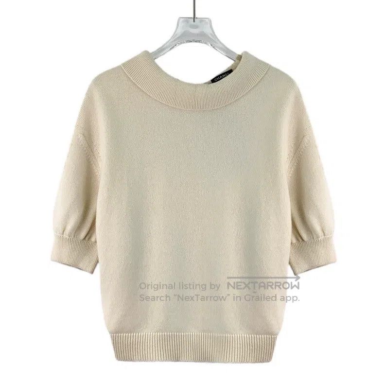 Chanel Chanel Equestrian Series Beige Cashmere Back Button Round- Size XS / US 0-2 / IT 36-38 - 1 Thumbnail