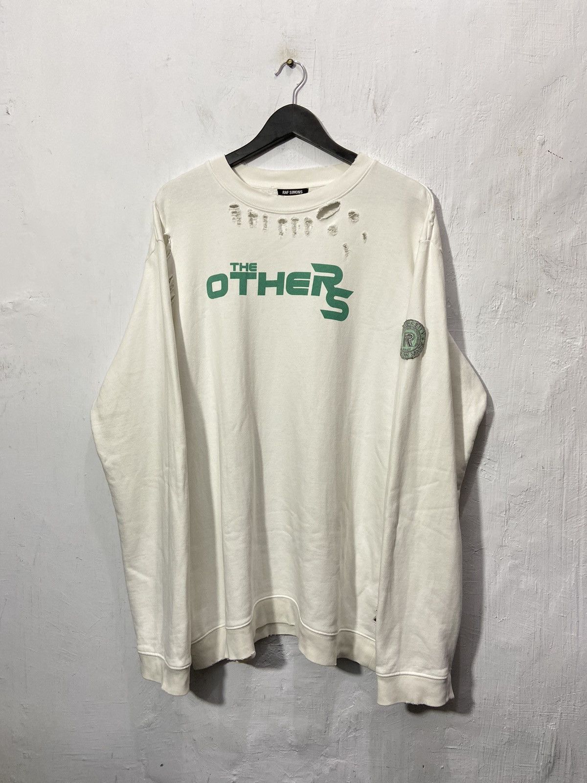 Raf Simons Raf Simons The Others Distressed FW20/21 Sweatshirt Size US XL / EU 56 / 4 - 3 Thumbnail