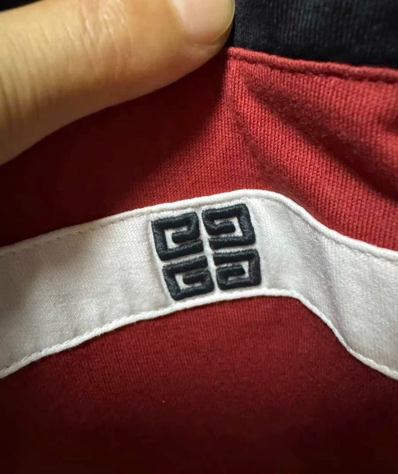 Givenchy Givenchy Main Line Short Sleeve 2506-Nextarrow Size US L / EU 52-54 / 3 - 3 Thumbnail