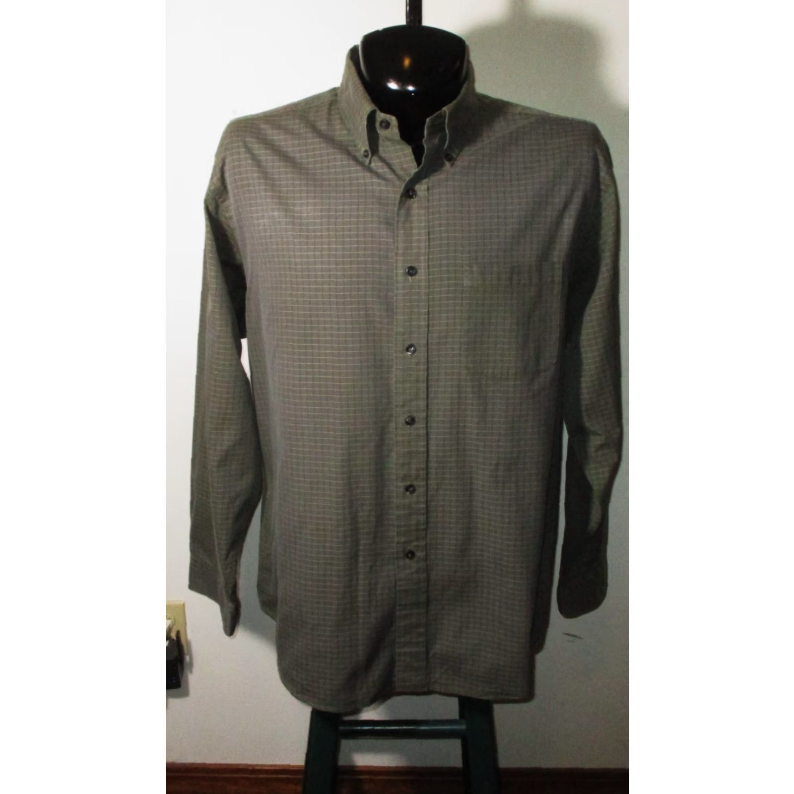 Brooks Brothers BROOKS BROTHERS Green Long Sleeve Shirt Men L Oxford Button Front Front Cuffed 100% Cotton Casual Vintage No N/A Size US L / EU 52-54 / 3 - 2 Thumbnail