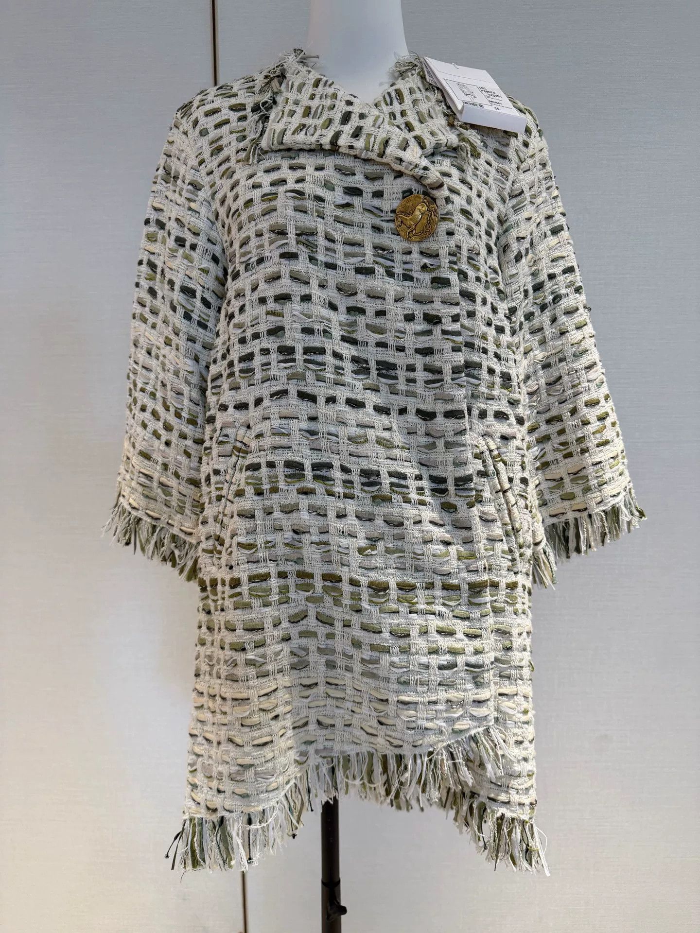 Chanel Chanel 18C Greek Knit Tassel Jacket Size US XS / EU 42 / 0 - 1 Thumbnail