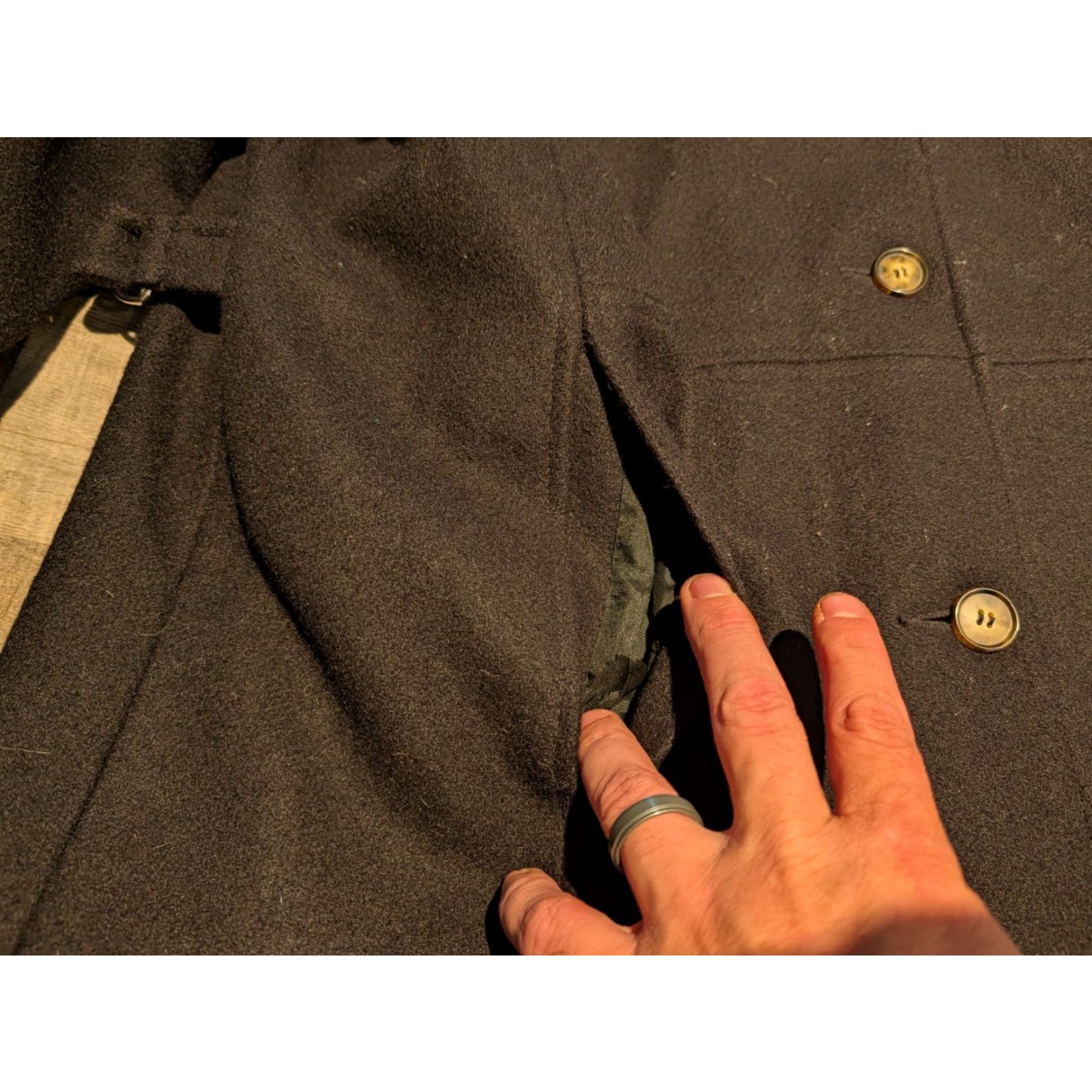 Vintage VTG Jo-D Petite Women’s Black Wool Coat W/ Faux Fur Collar/Cuffs Sz M? USA Made Size M / US 6-8 / IT 42-44 - 7 Thumbnail