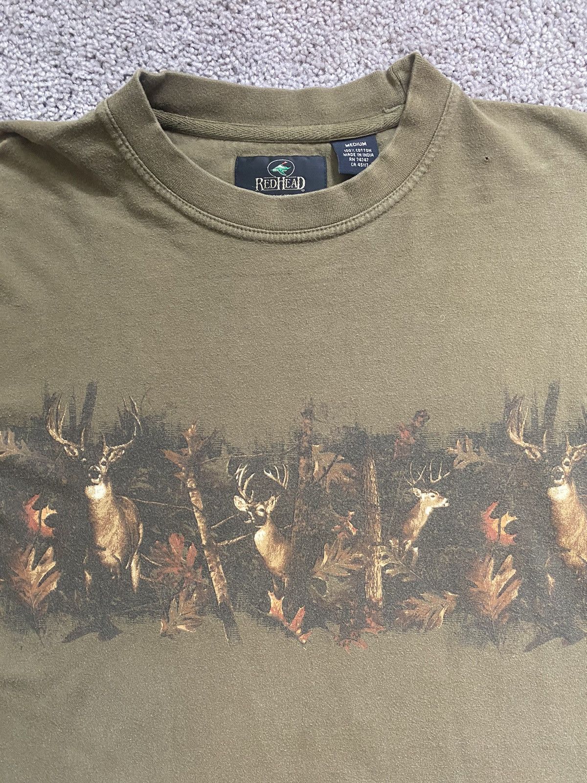 Vintage Vintage All Over Print Deer Tee Shirt Size US M / EU 48-50 / 2 - 3 Thumbnail