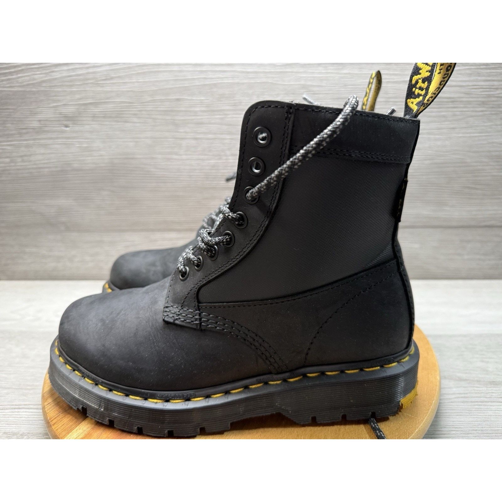 Dr. Martens Dr Martens 1460 TRINITY Waterproof Insulated Boots Women’s 7 Size US 7 / IT 37 - 5 Thumbnail